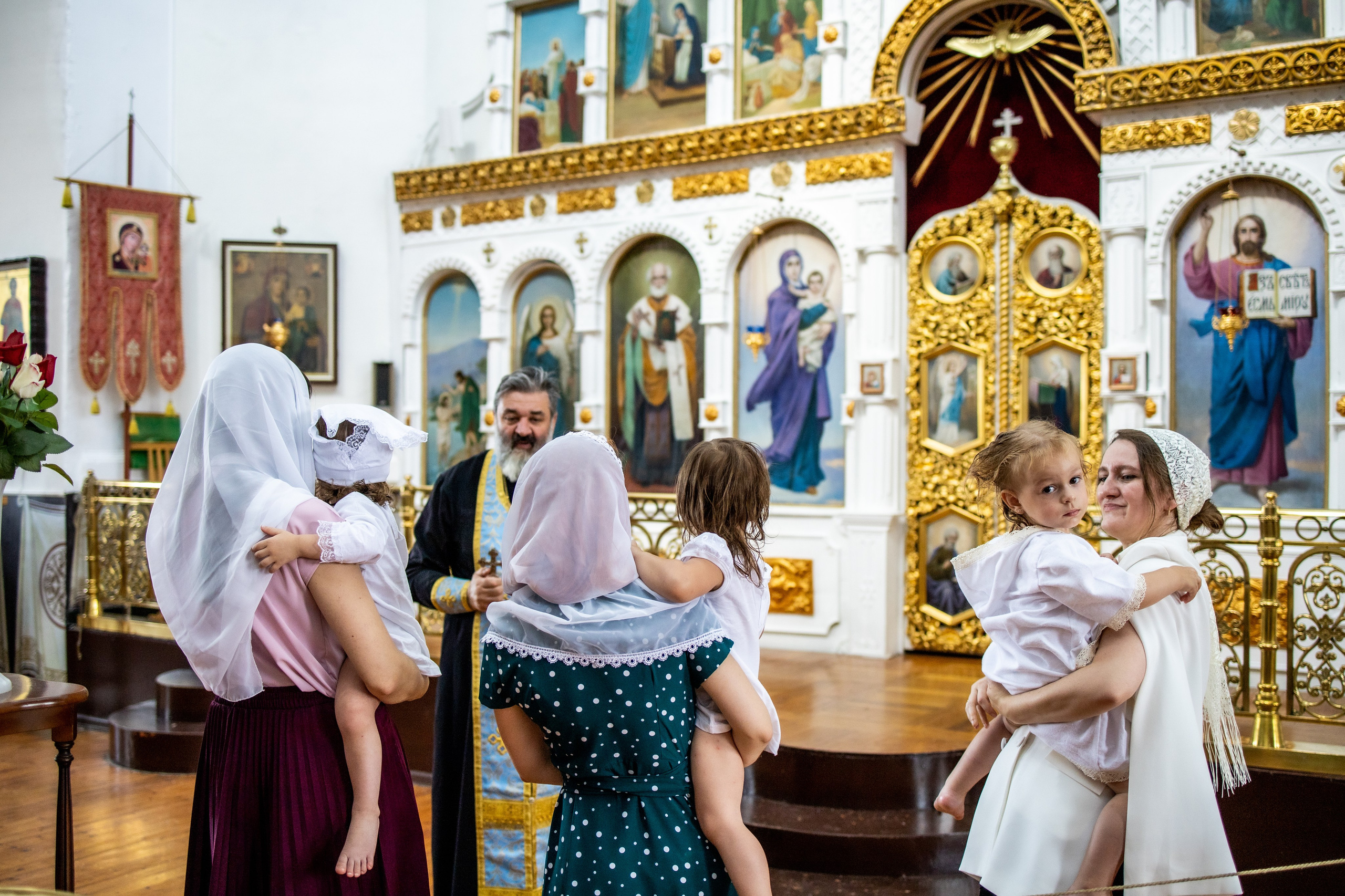 Таинство Крещения Евы, Арины и Дарьи. Фотограф Надежда Лукьянова