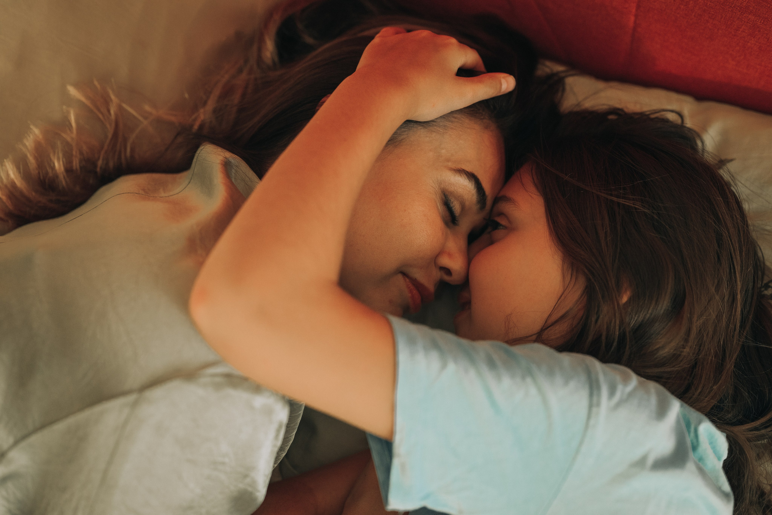 Утро мамы и дочки. Алёна и Ярослава. Семейный фотограф в Москве Дарья Пузикова