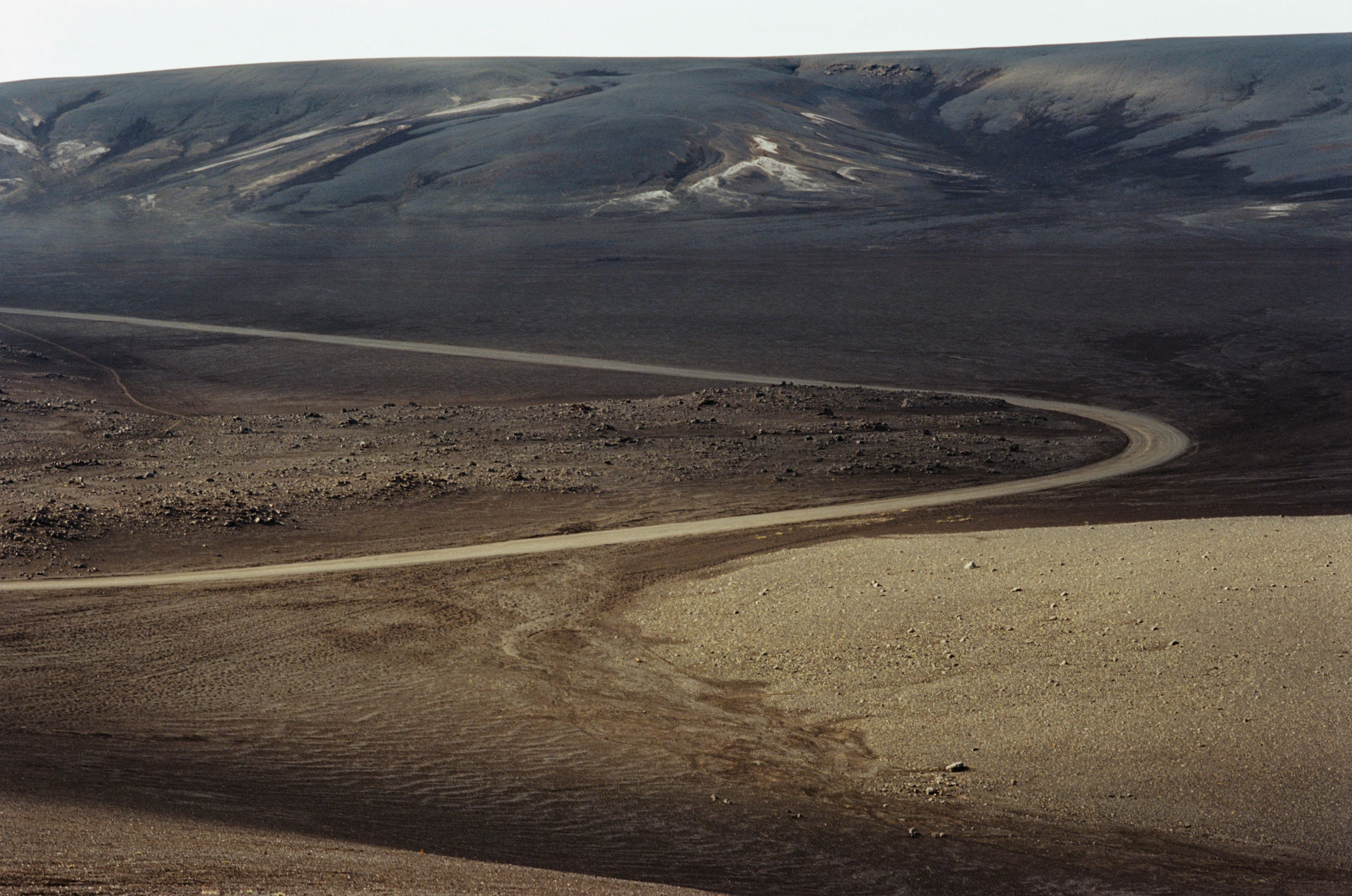 Visitor // iceland, f225 III. EVER EXPOSED