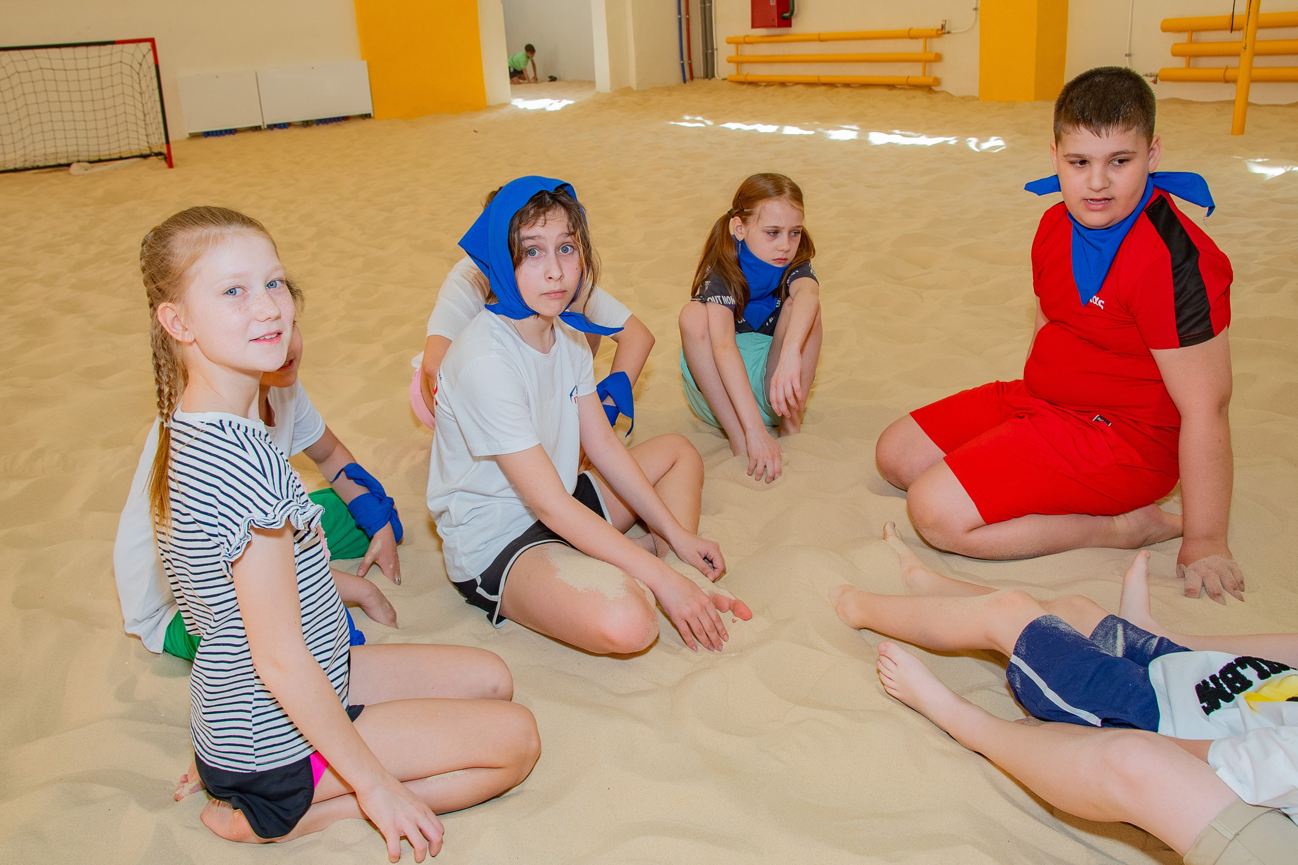 Форд Боярд на песке. Фотограф Виктория Щербинина в Санкт-Петербурге и Москве