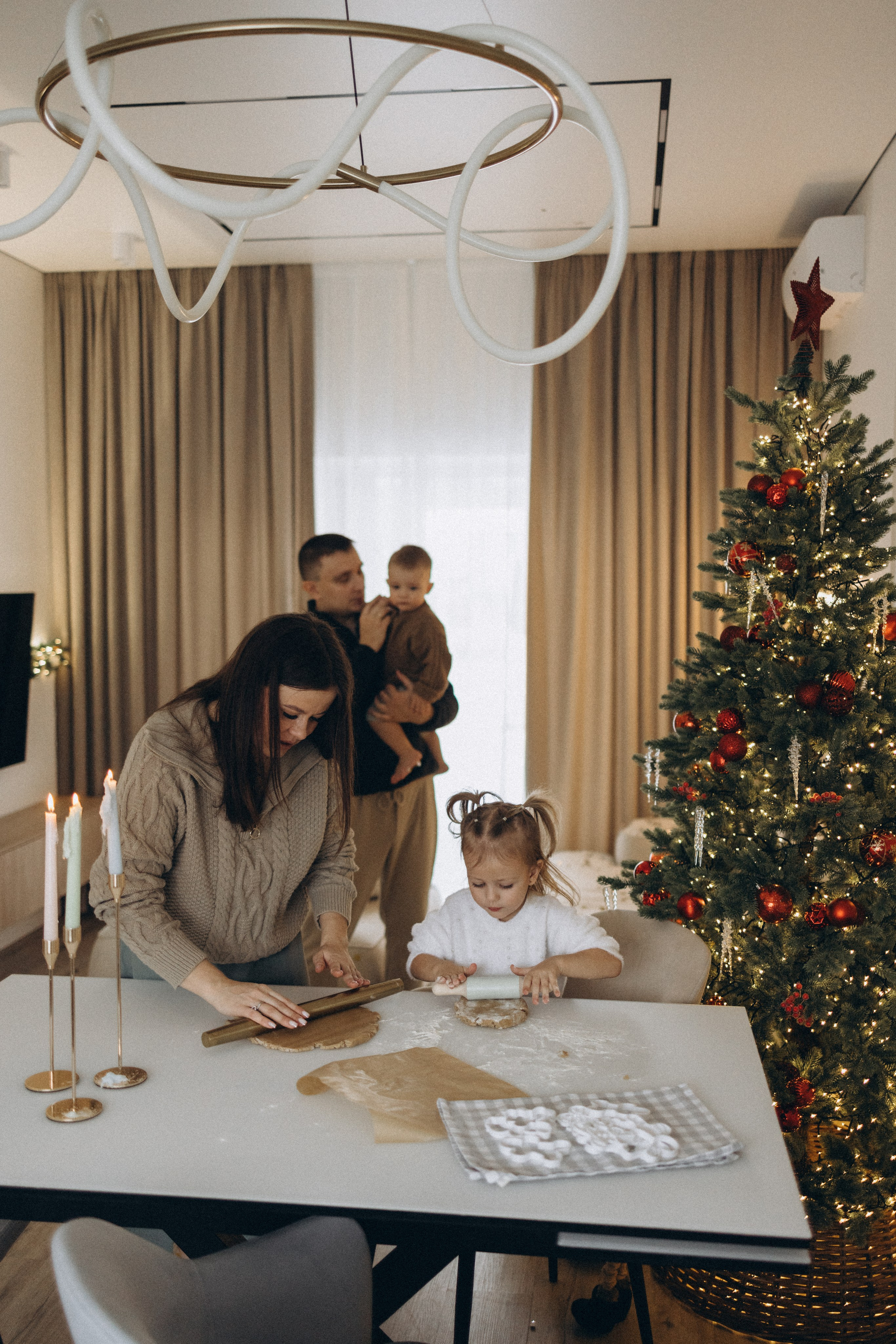 Новый года дома. Семейный и детский фотограф в Тюмени Вика Алленова