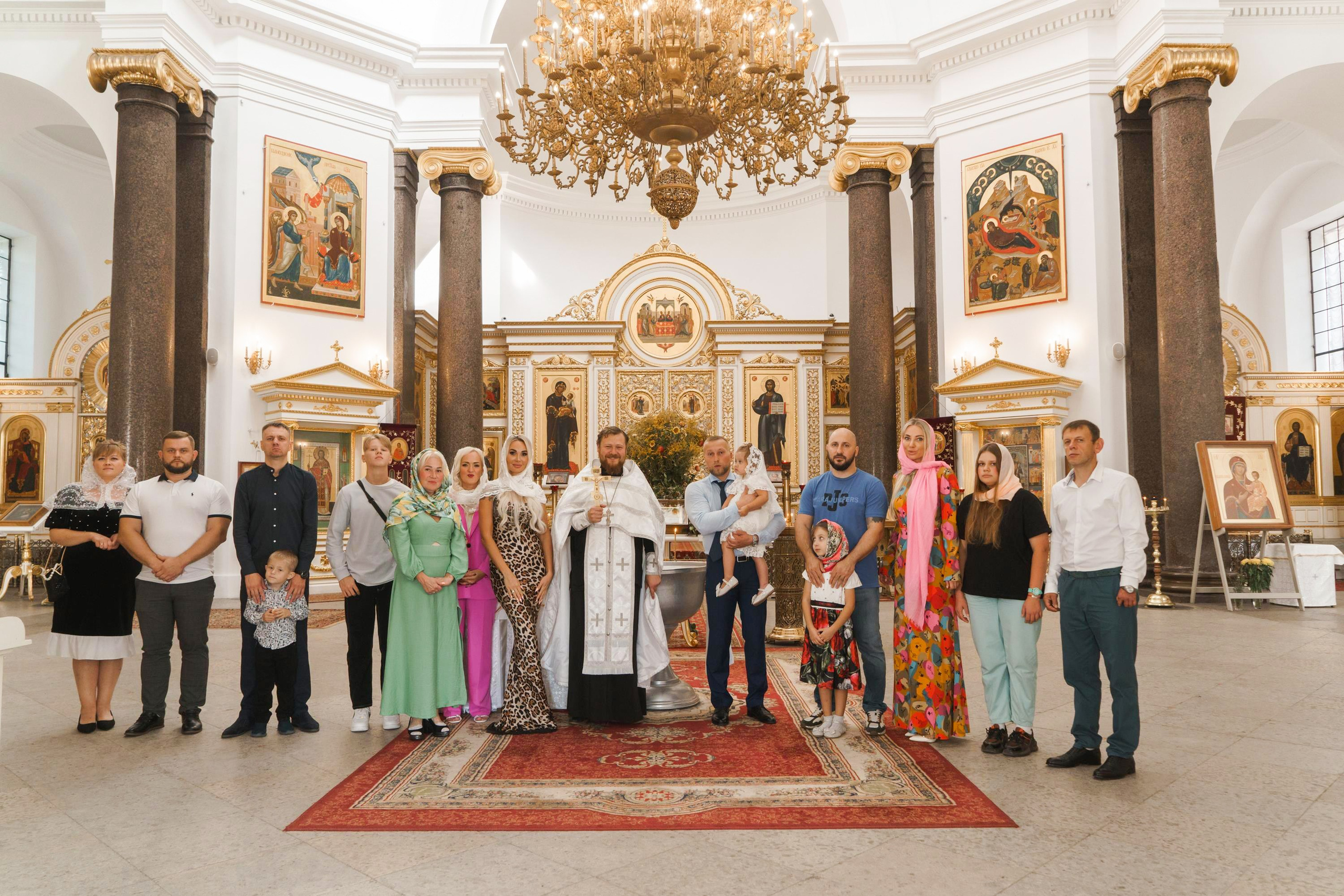 Софийский собор в г. Пушкин, крещение Евы. Контент- фотограф, рилсмейкер в Санкт- Петербурге Елена Грие