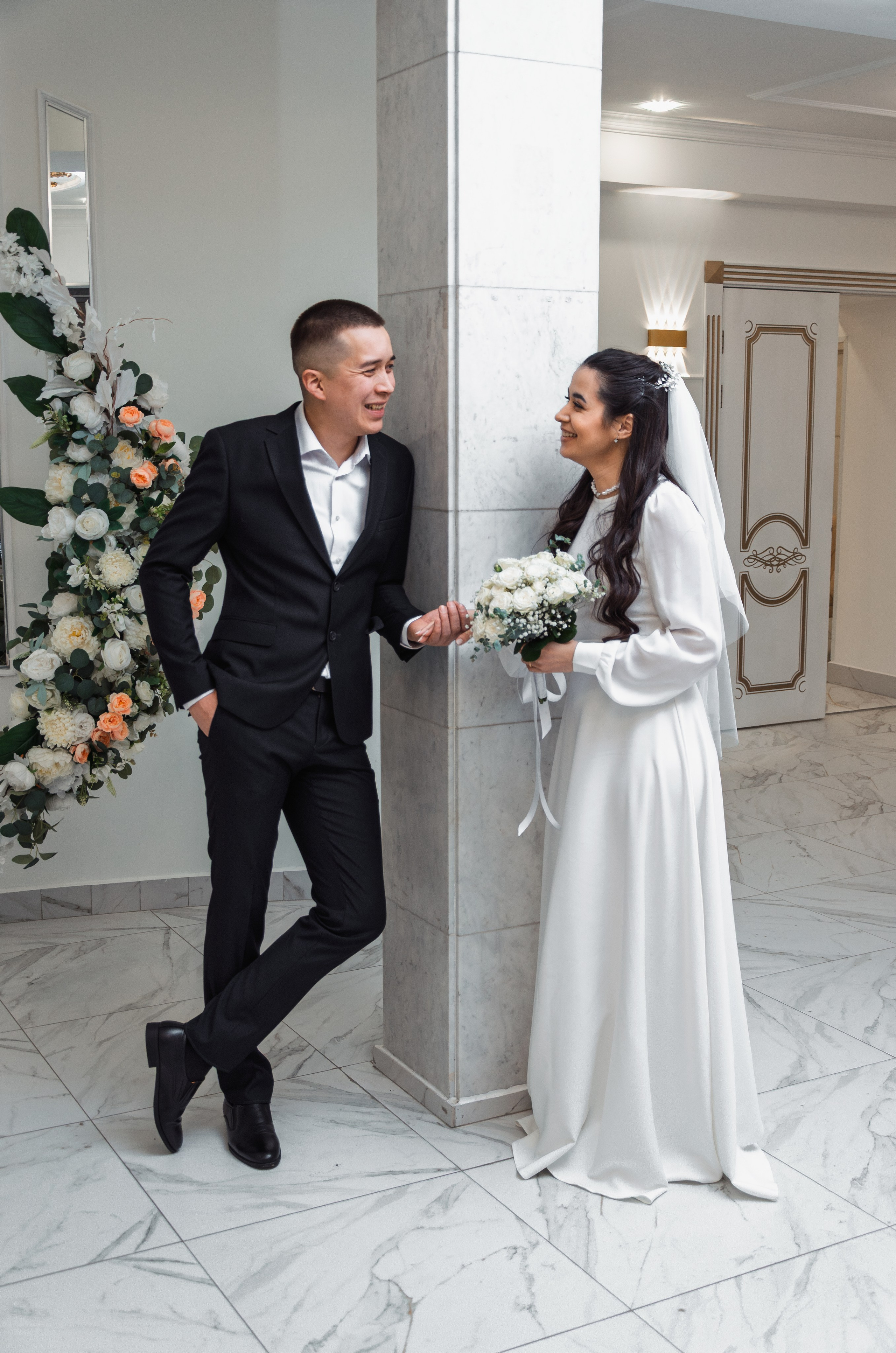 Загс Титова 26, г. Екатеринбург, фотограф Анастасия Прошутинская