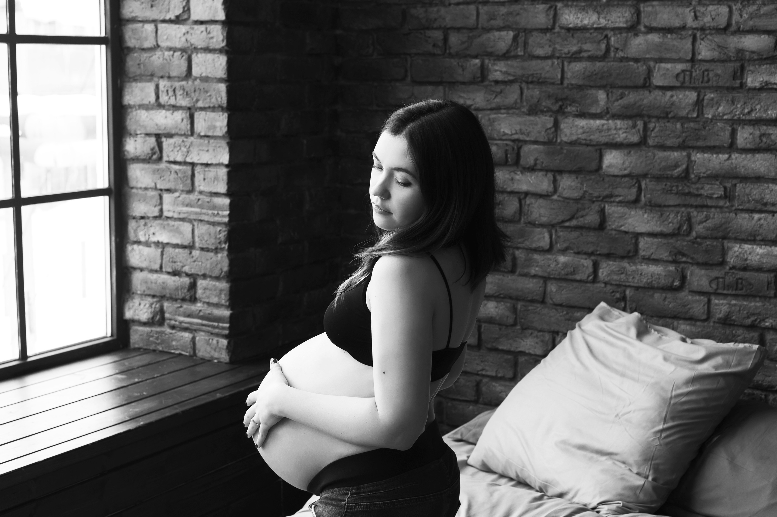 Съемка беременности в студии. Фотограф новорожденных и детский в Сергиевом Посаде Кругликова Юлия