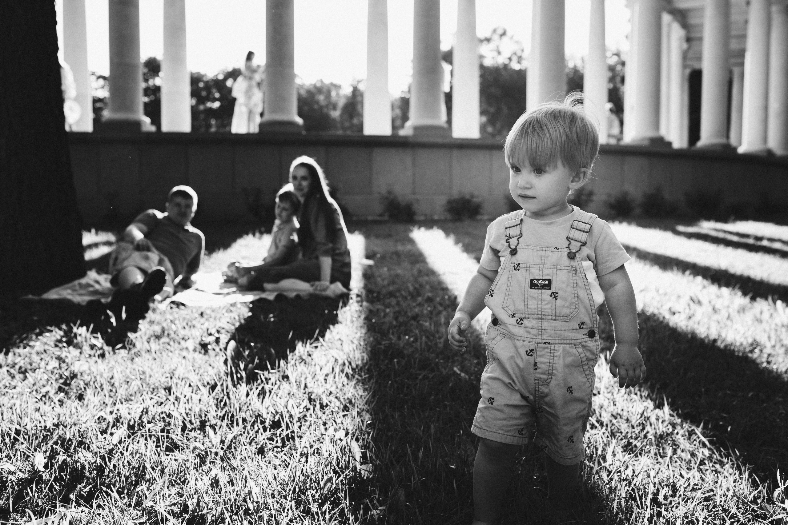 Семейная фотосессия в усадьбе Архангельское. Фотограф Лебедева Наталья