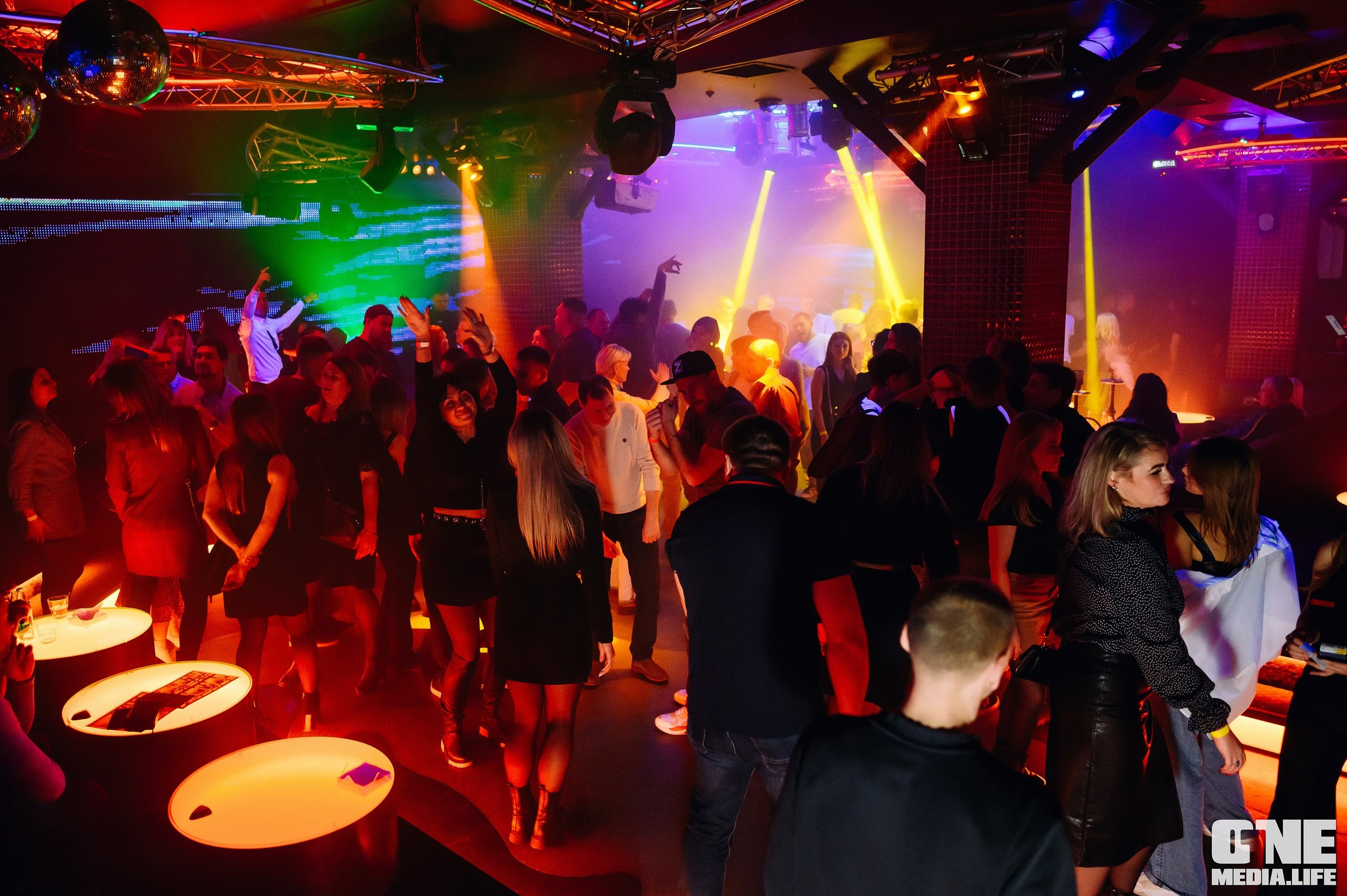 Фоторепортаж из РК Планета. One Media Life: фоторепортажи, фотоотчеты с мероприятий и заведений