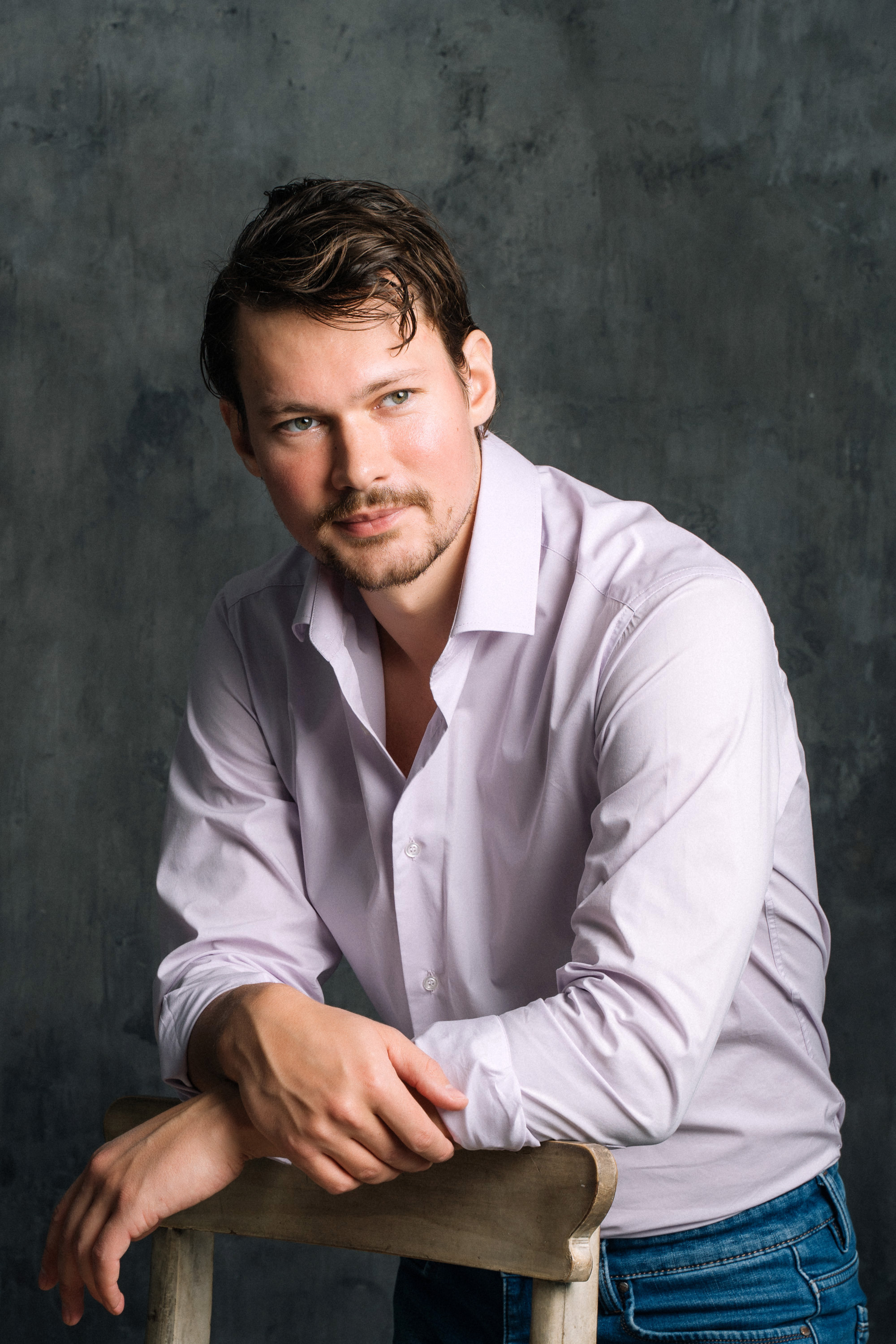 Мужской деловой портрет