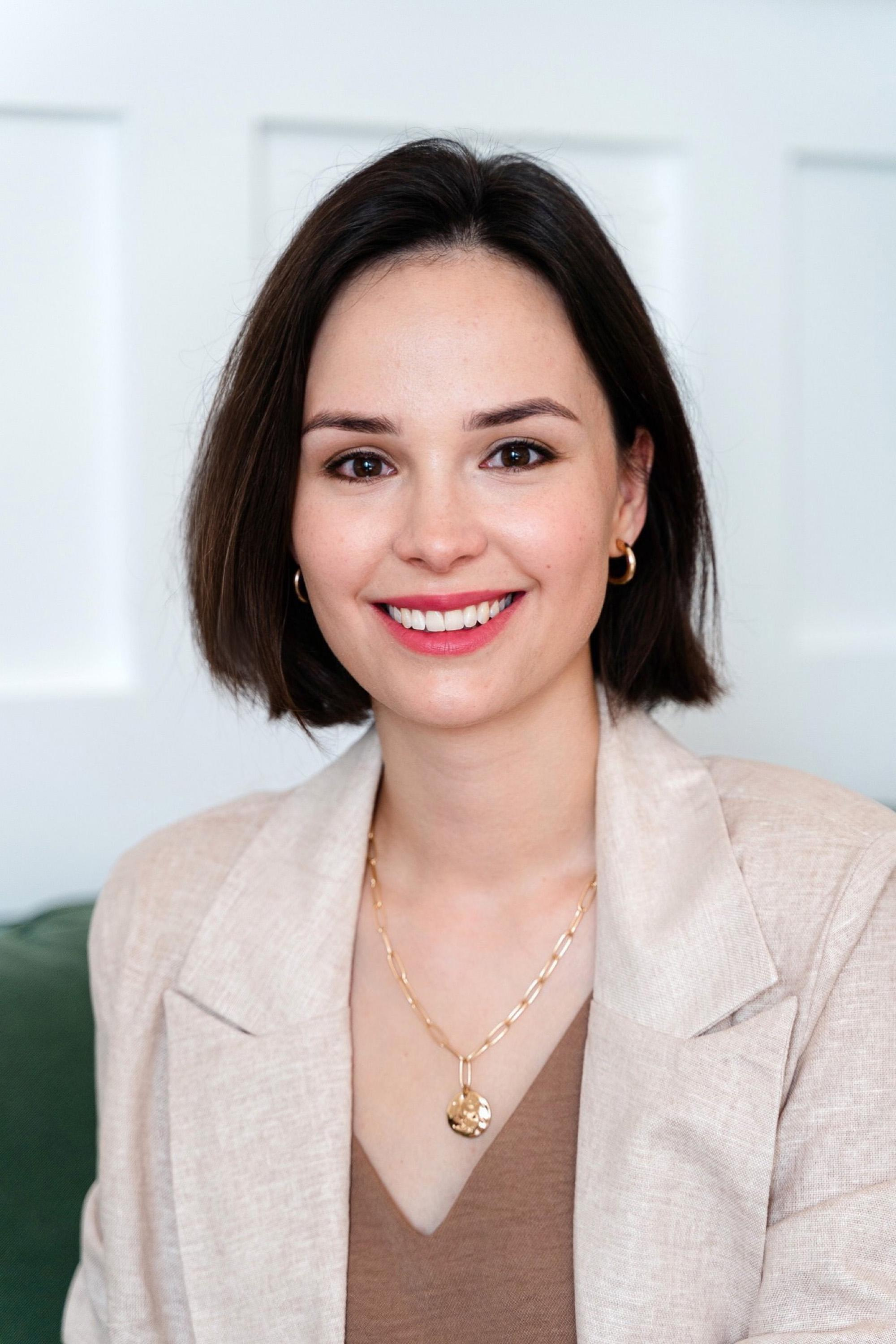 Бизнес портрет, фотосессия для личного бренда психолога Москва