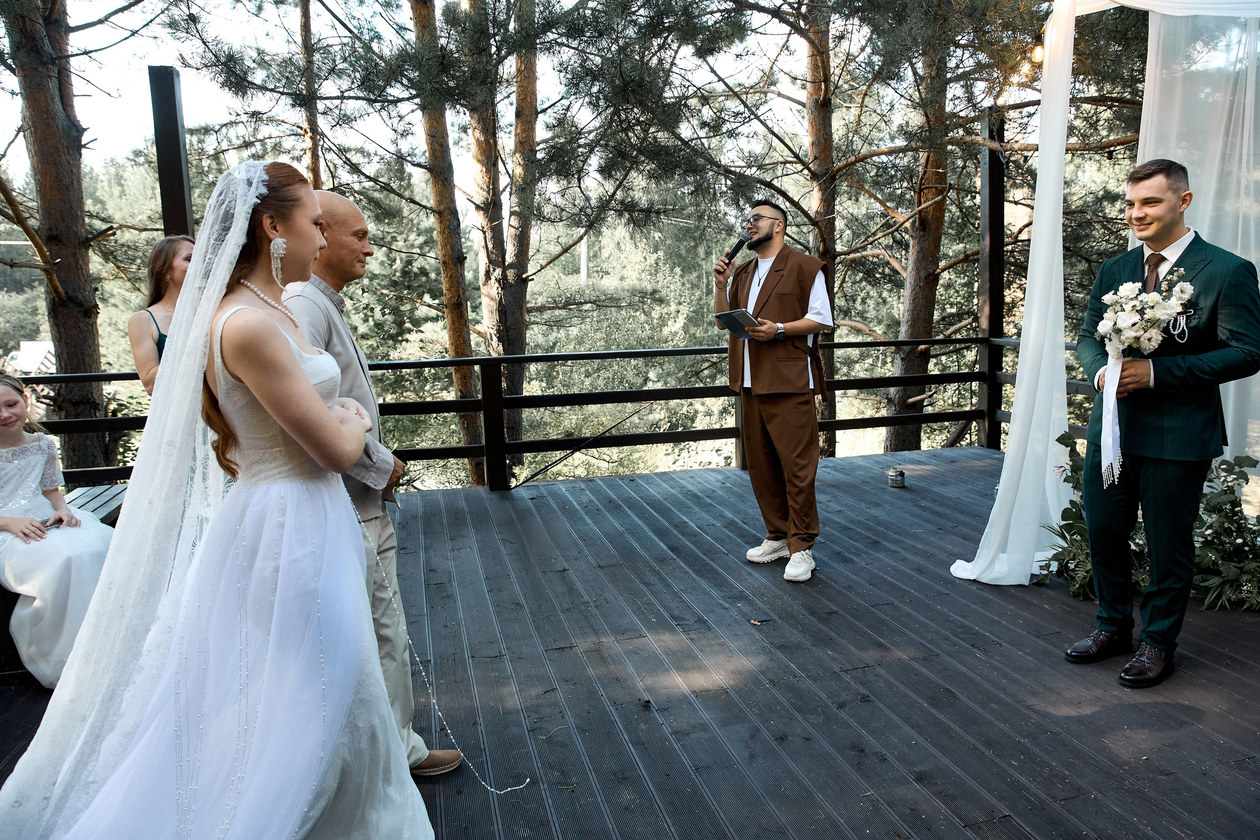 Все про нас. Свадебный фотограф в Красноярске Владимир Ятмасов