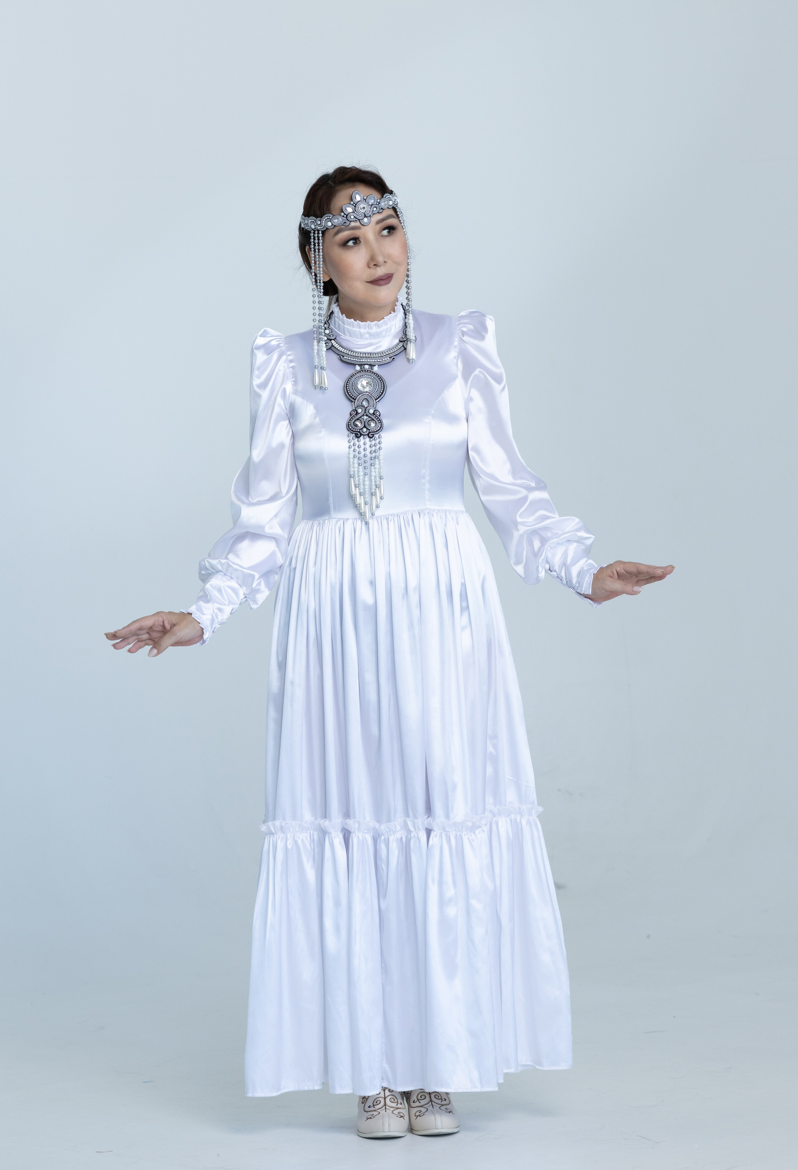 Украшения ручной работы. Ульяна. Фотограф Якутск Зоя Николаева