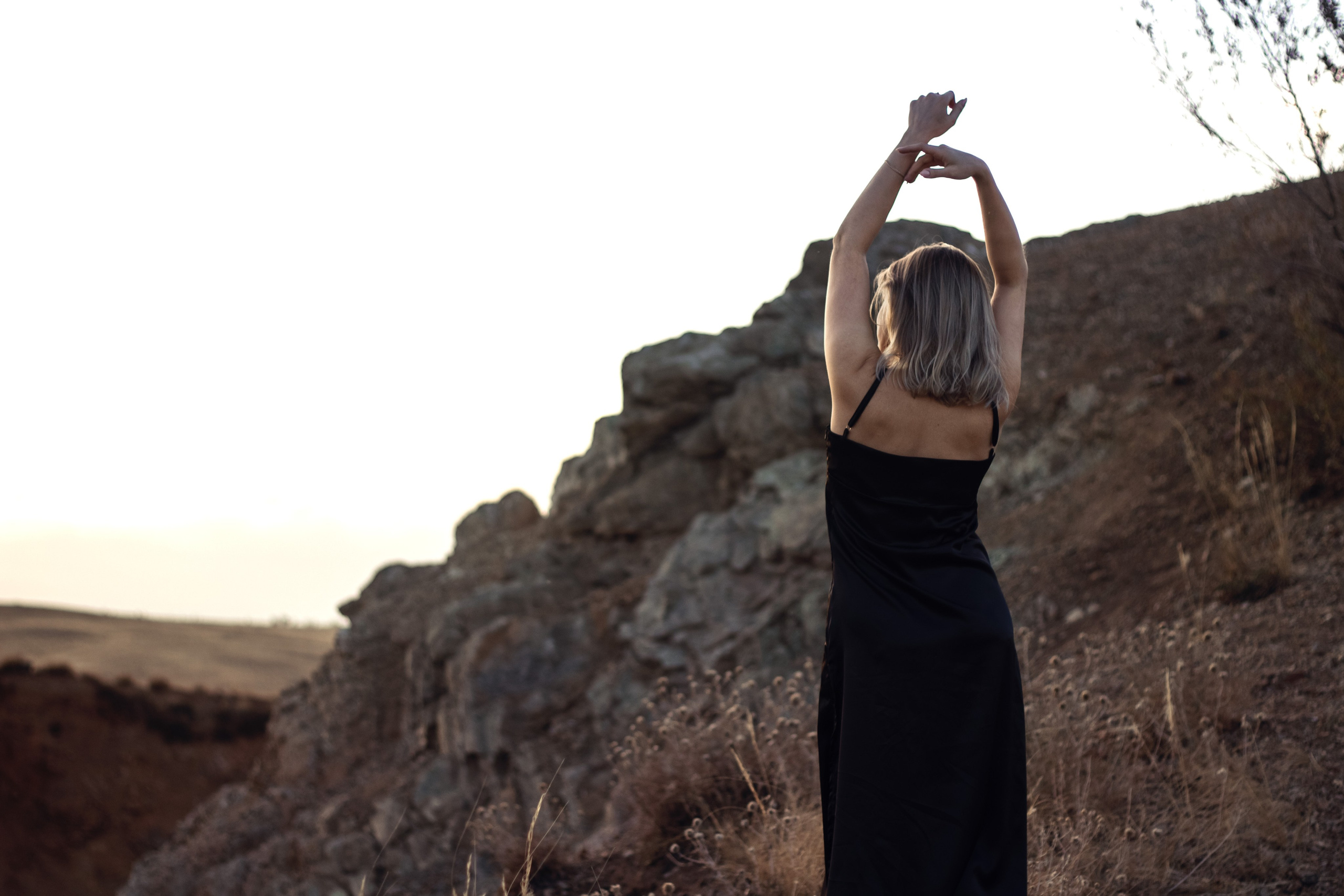 Валерия (Фотосессия в карьере, фотосессия в горах). Женский фотограф в Орске Новотроицке Динара Долганова