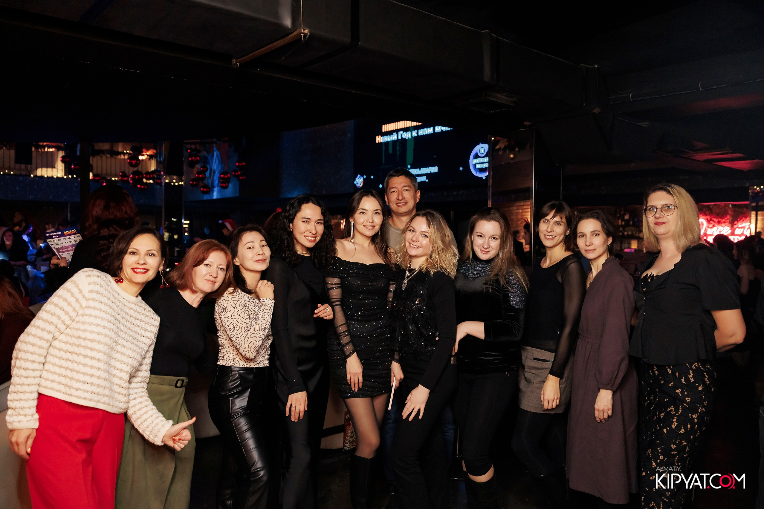 МУЗЫКАЛЬНОЕ ЛОТО В HIT RETRO. КИПЯТКОМ АЛМАТЫ! Фотосъемка мероприятий в Алматы