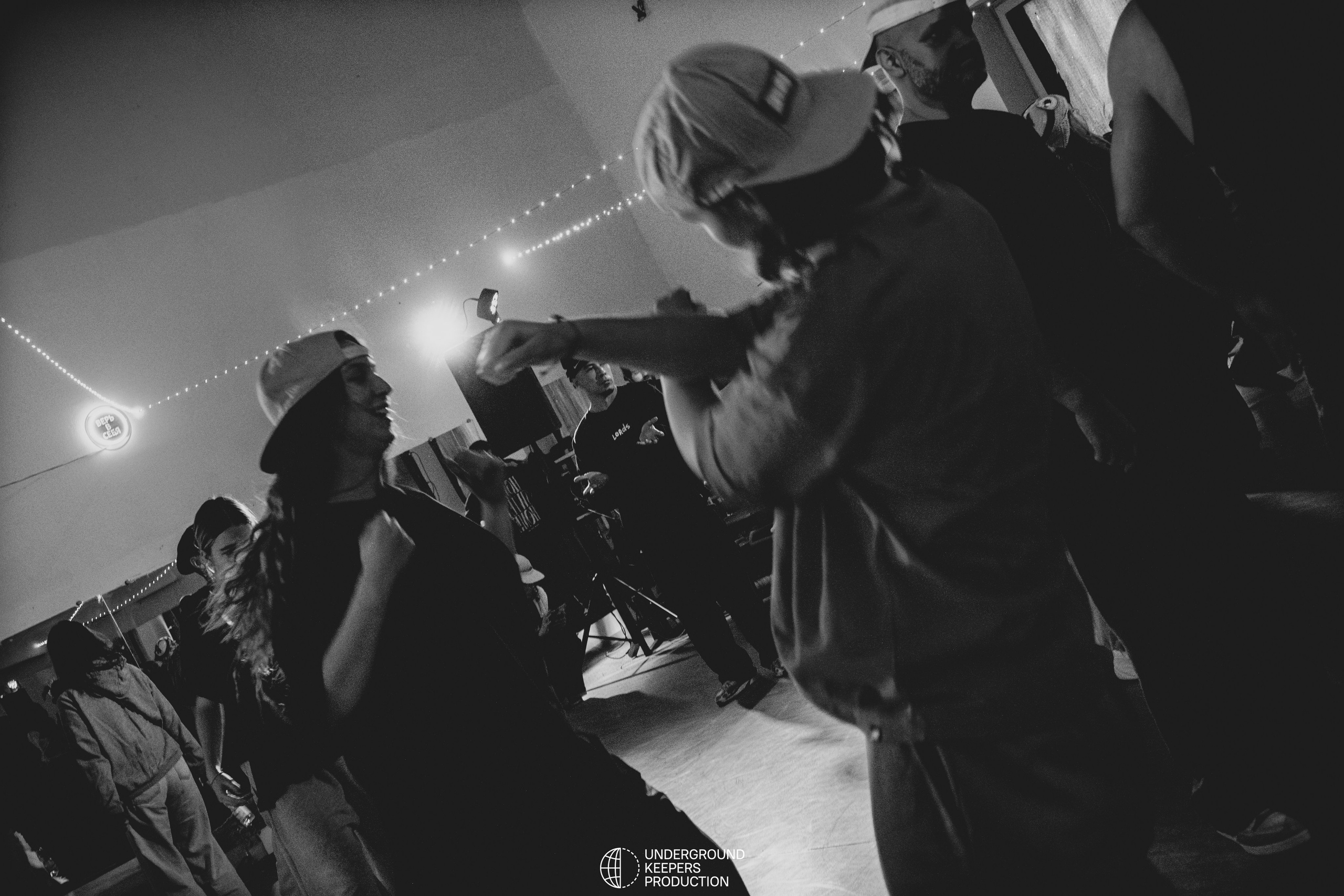 LORDS JAM 18/10 (@youlovebu). Соня бу тебя сфоткала