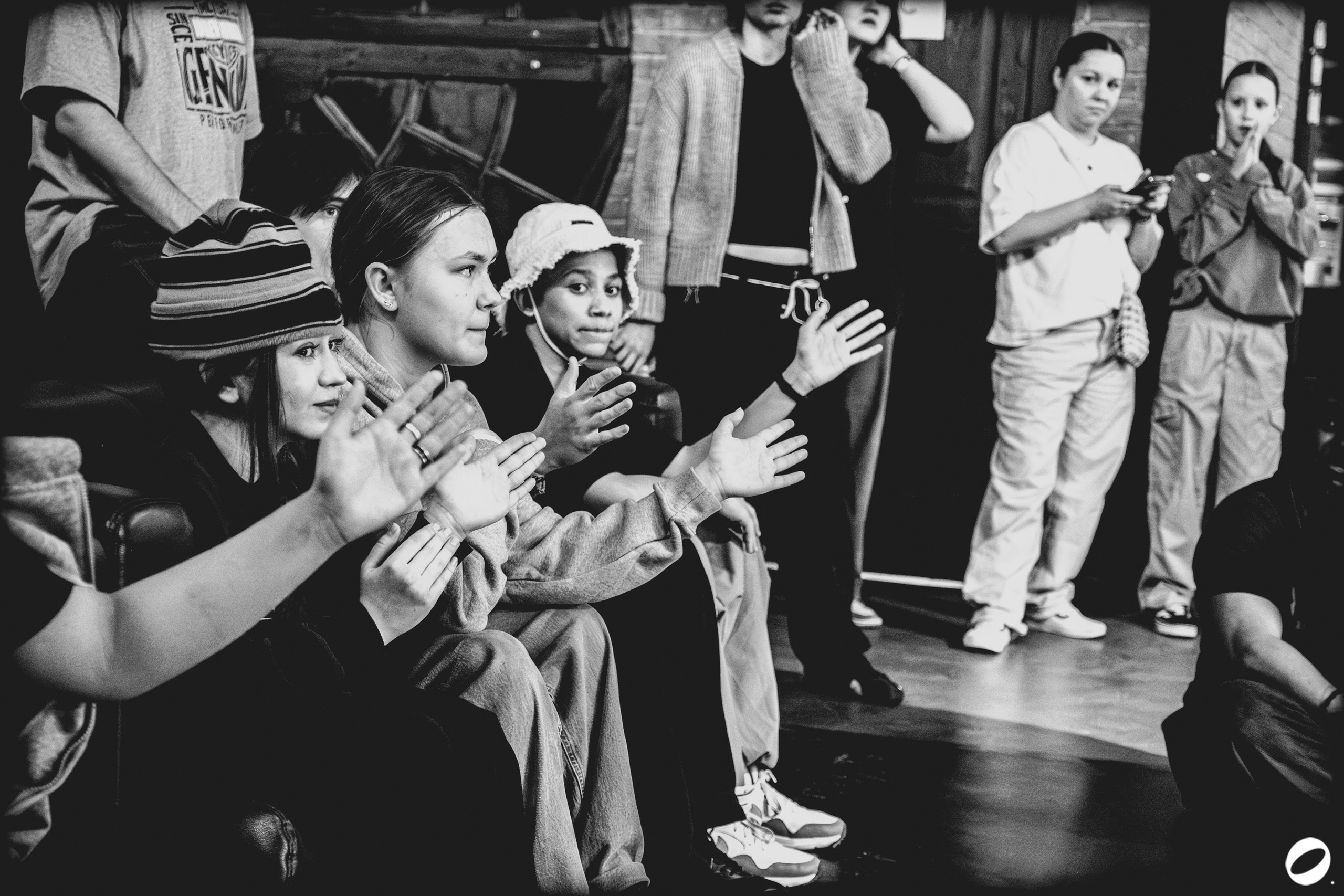 ODD.CLUB 04/04 (@youlovebu). Соня бу тебя сфоткала