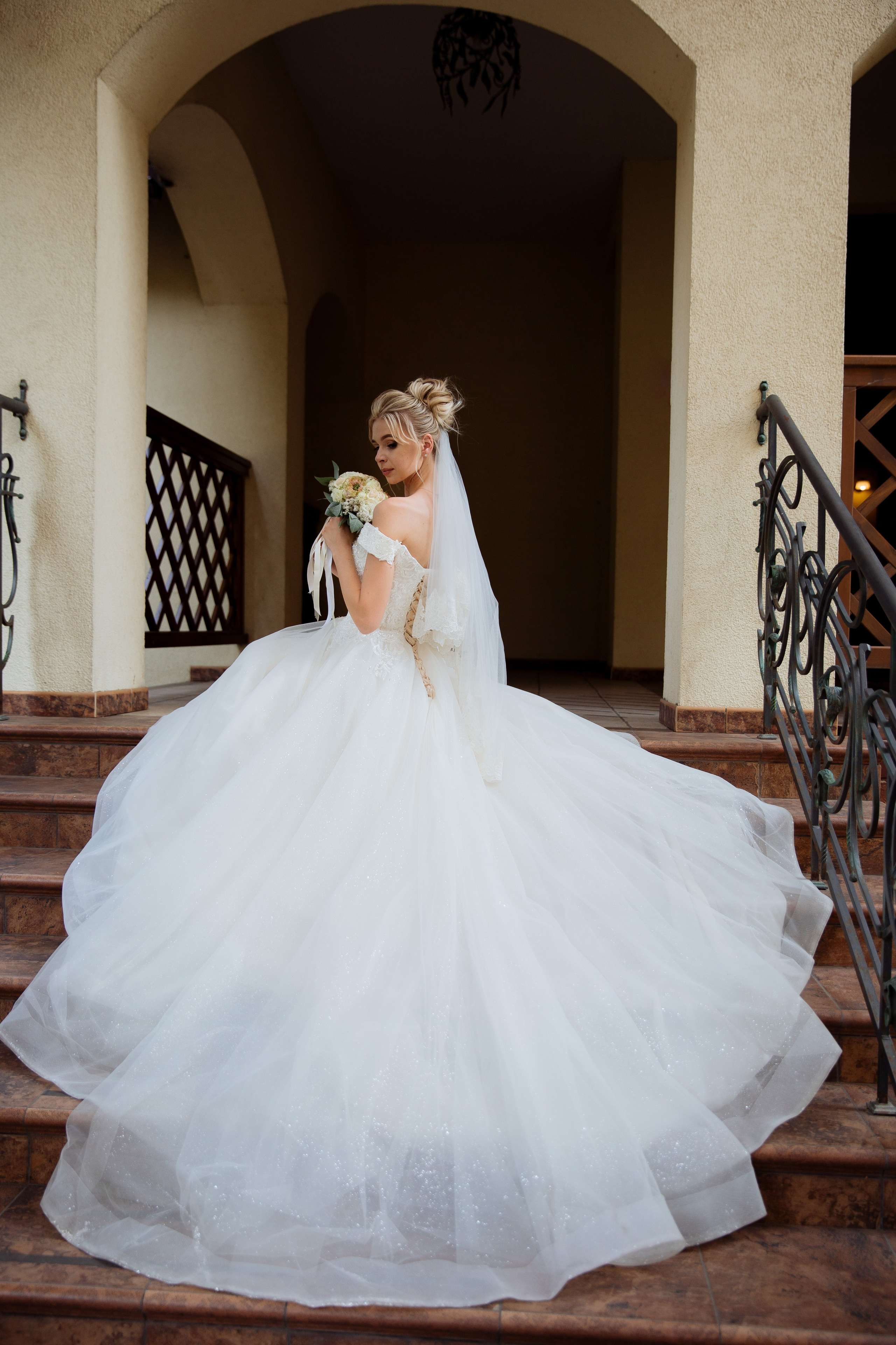 A | A. Свадебный фотограф Ростов-на-Дону Алла Белова