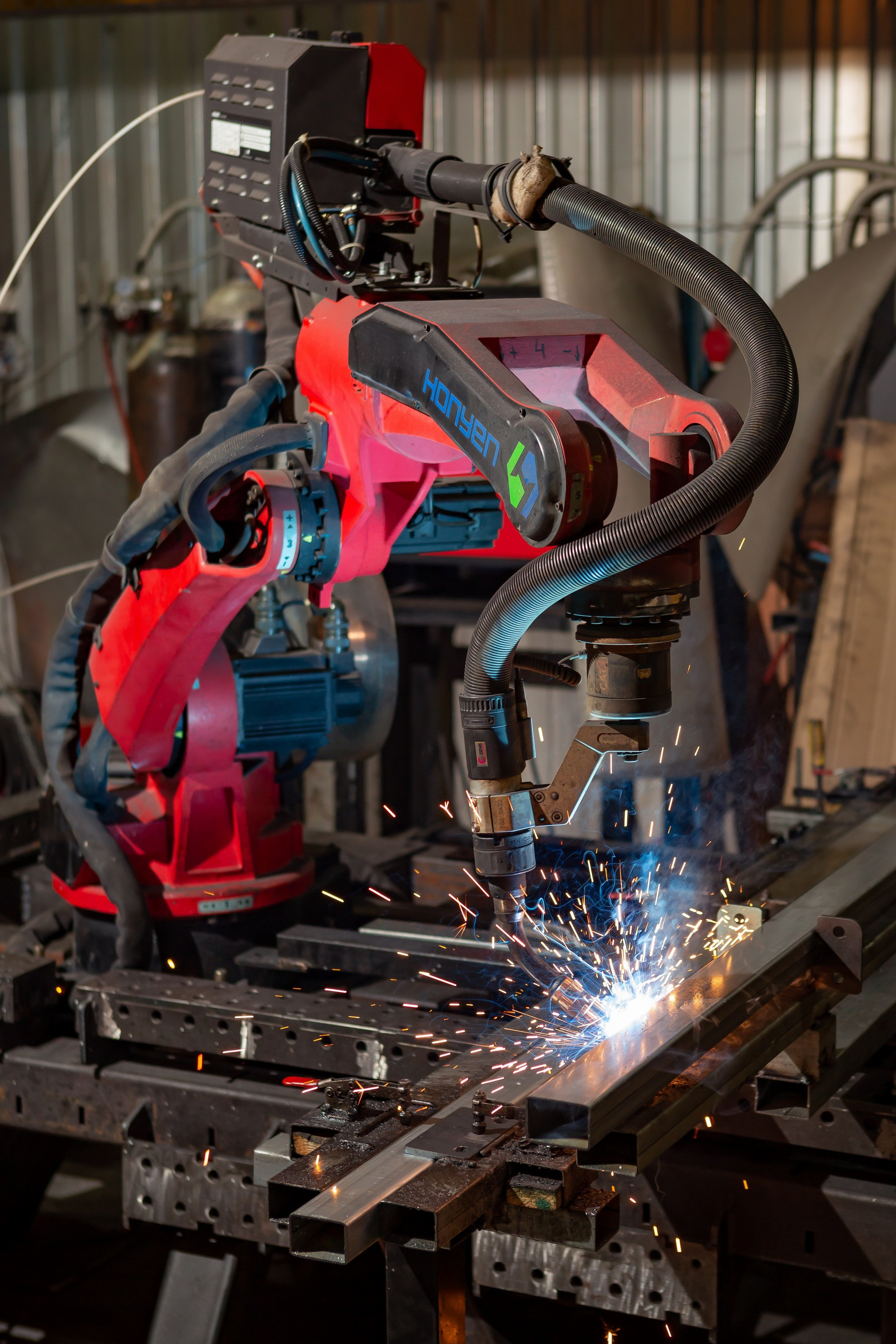 Производство систем ограждений