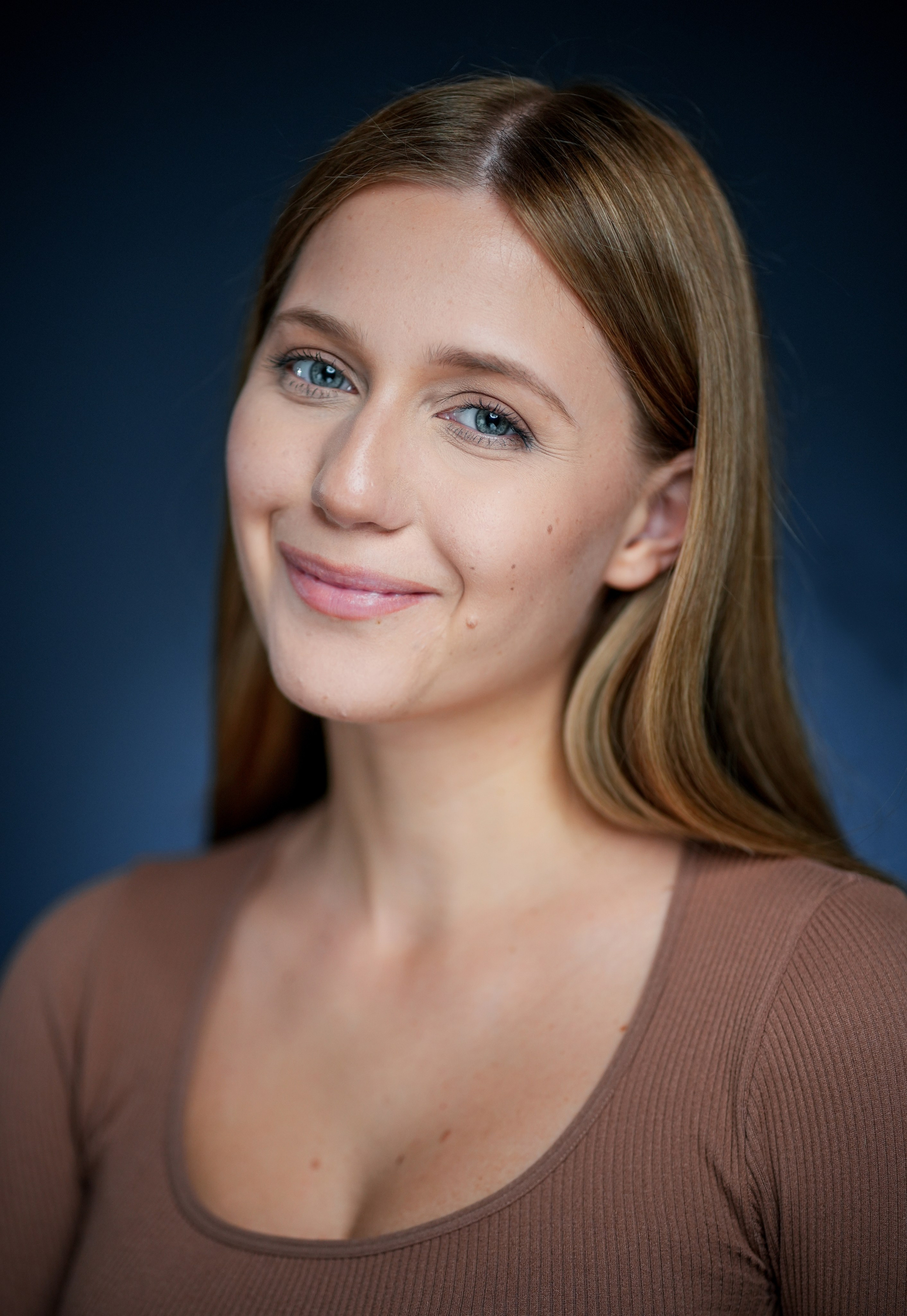 Актриса Женя Макеева. Портретная съемка в Москве, студийный фотограф Игорь Фомин