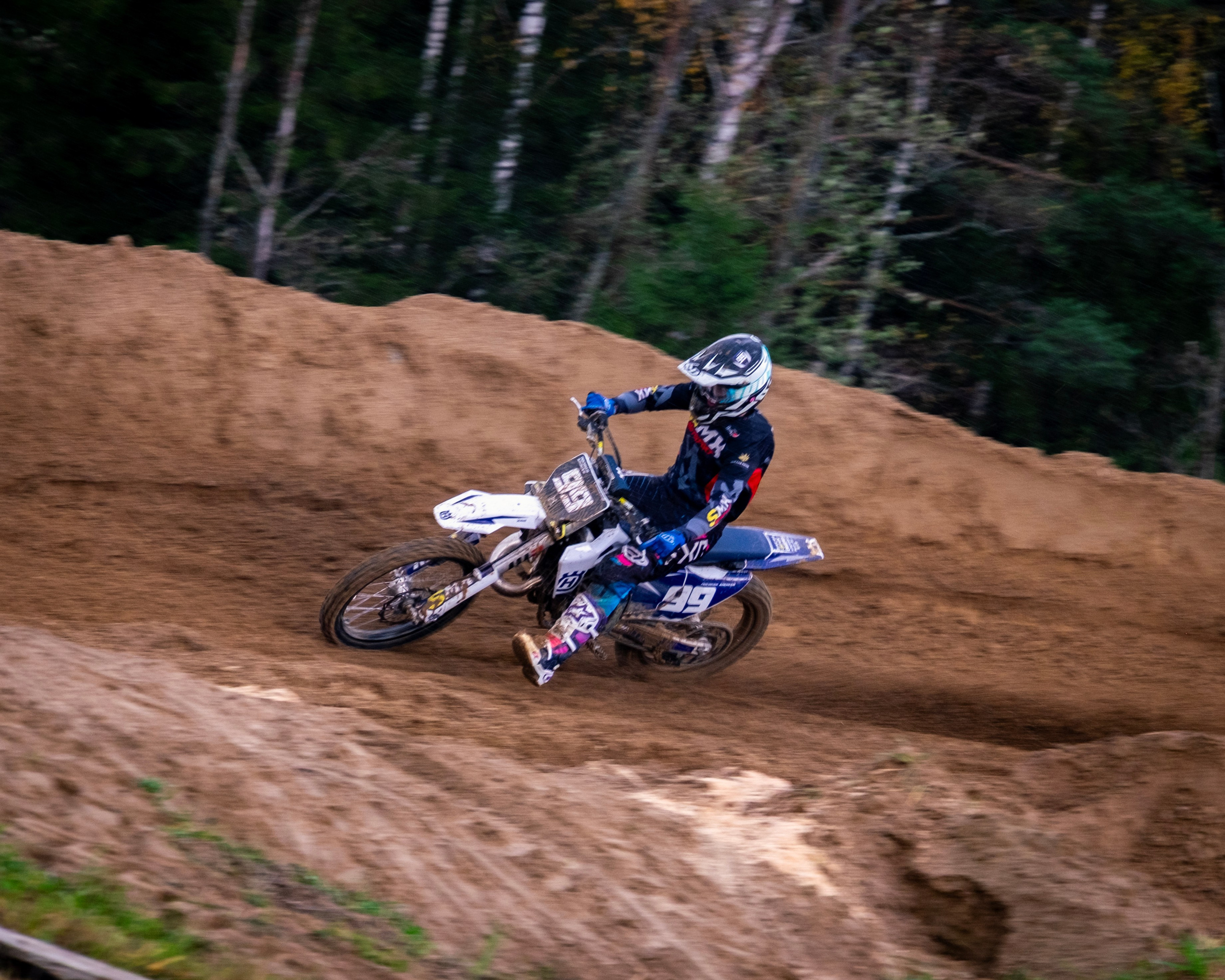 Мотокросс (Игора Драйв). Автомобильные фотографии и рисунки в Санкт-Петербурги Пашков Дмитрий