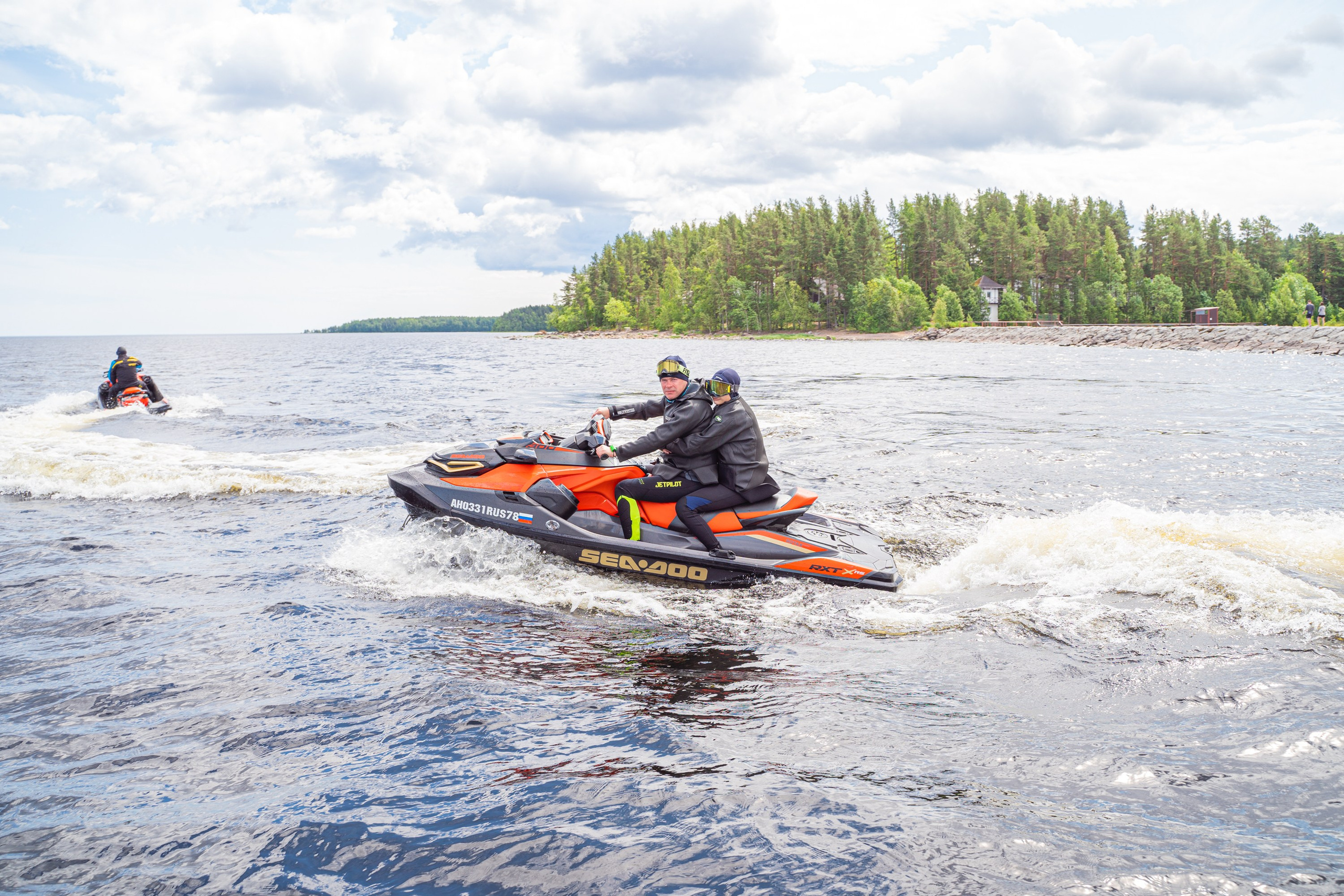 Гидровыезд в Коневский мужской монастырь. Свадебный, семейный, портретный, репортажный фотограф в Санкт-Петербурге