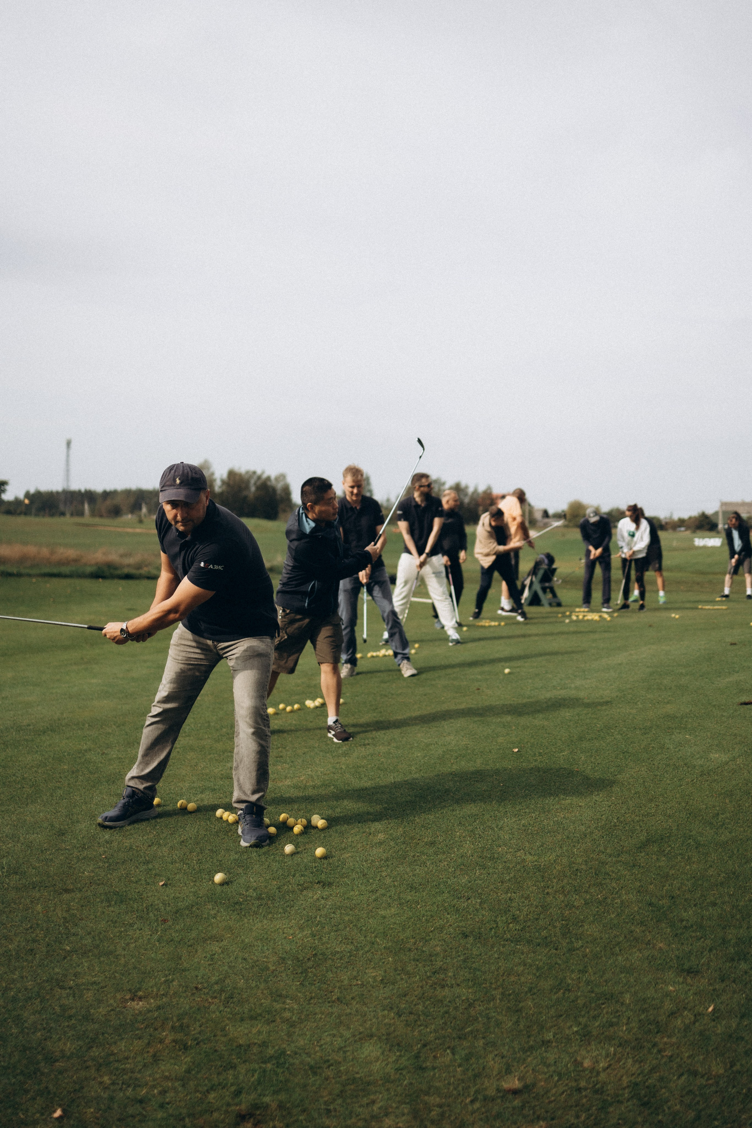 Корпоратив компании Аксон «игра в гольф». Фотограф Артем Бросов в Санкт-Петербурге и Дубае