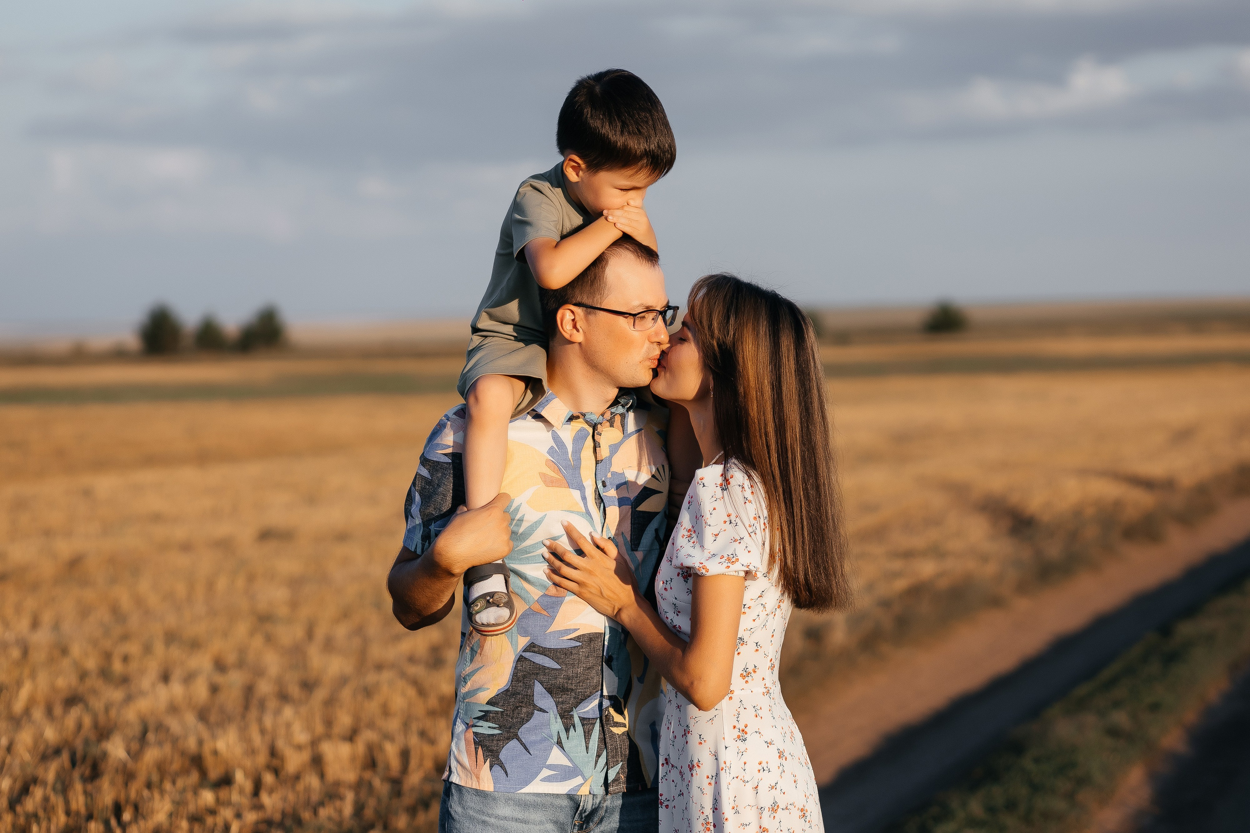 Семейная фотосессия. Ваш самый лучший фотограф!