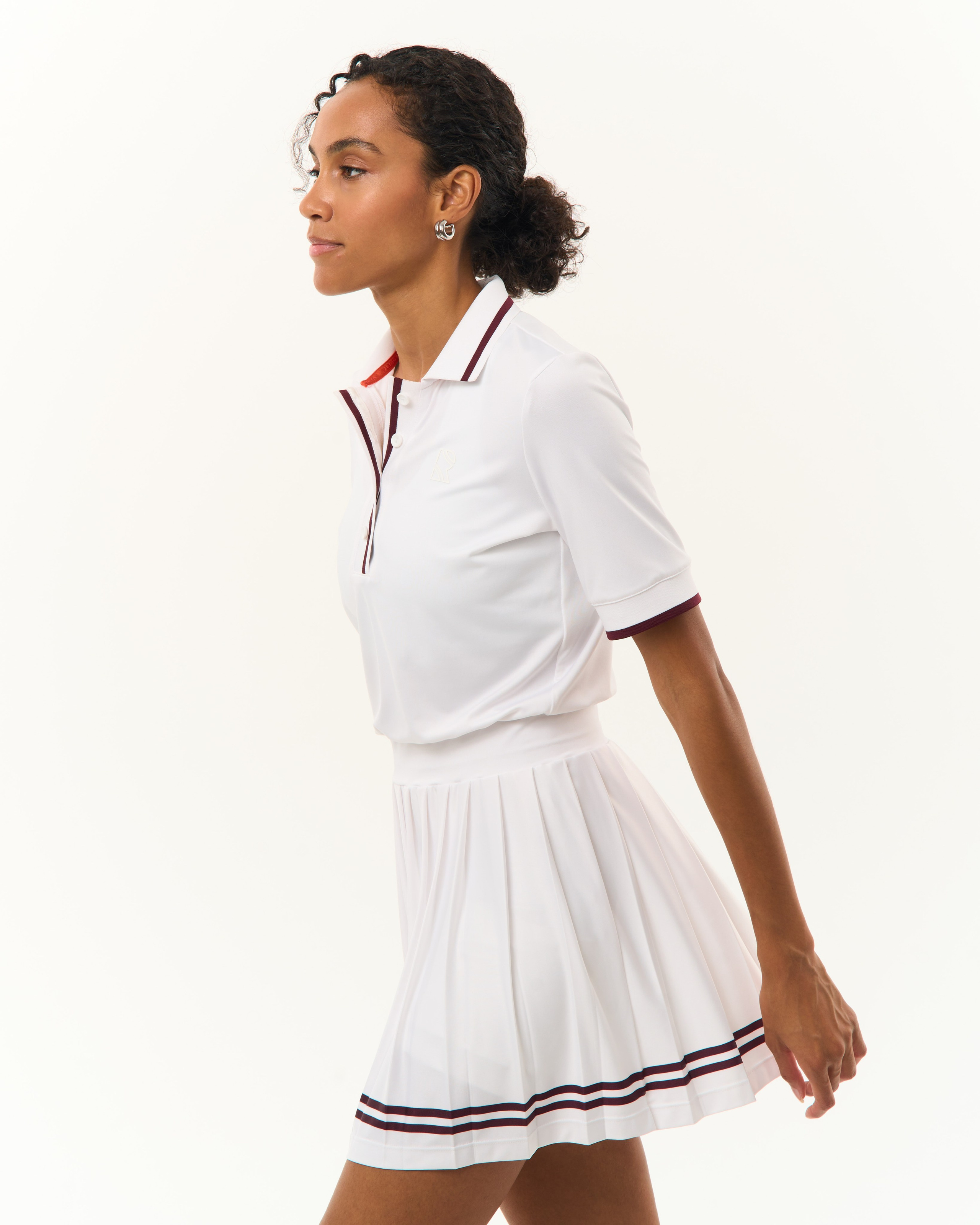 RAQUETA. 595 Production