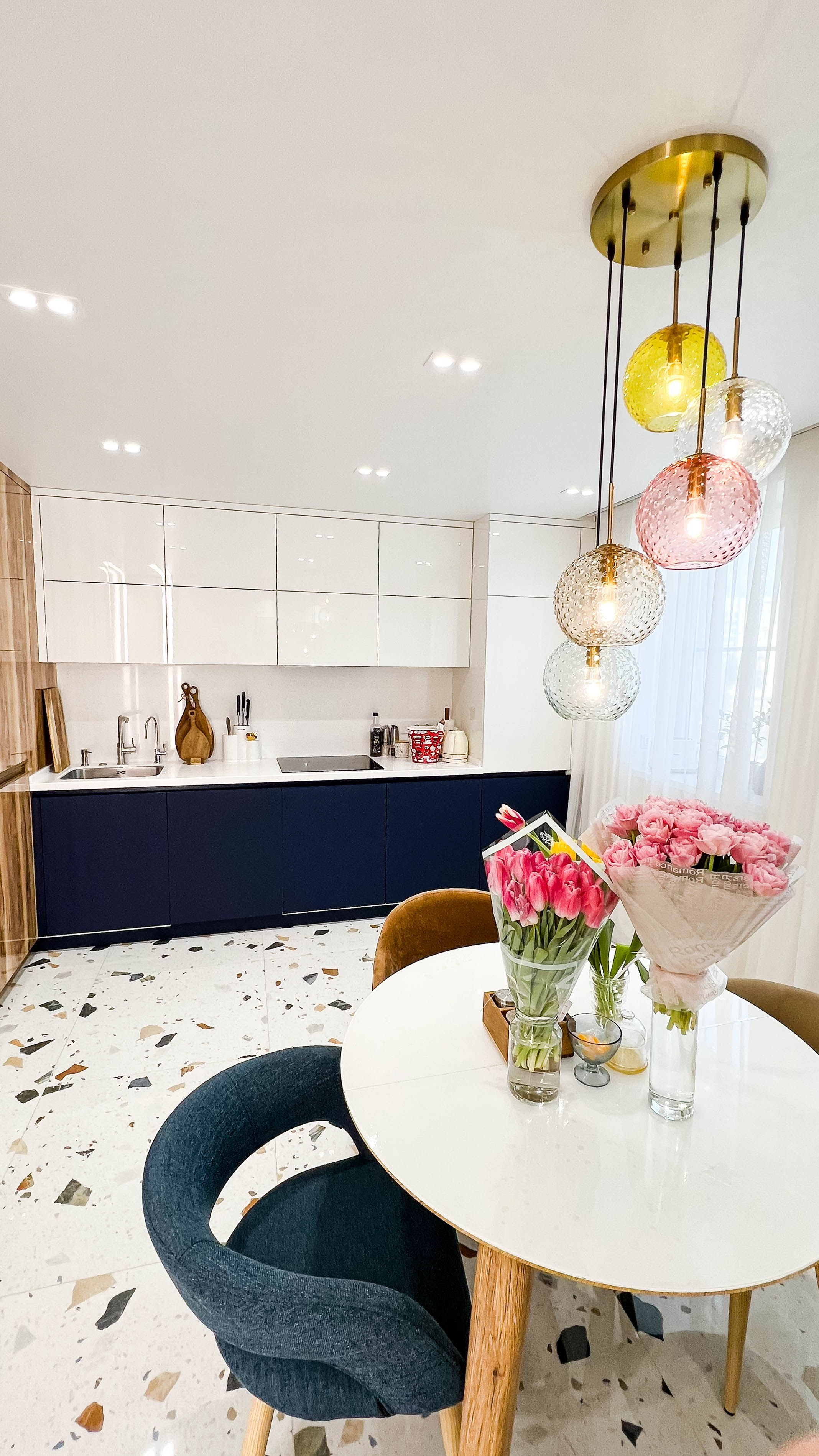 The apartment is in a modern style. Fotograf Dmitrii Donets