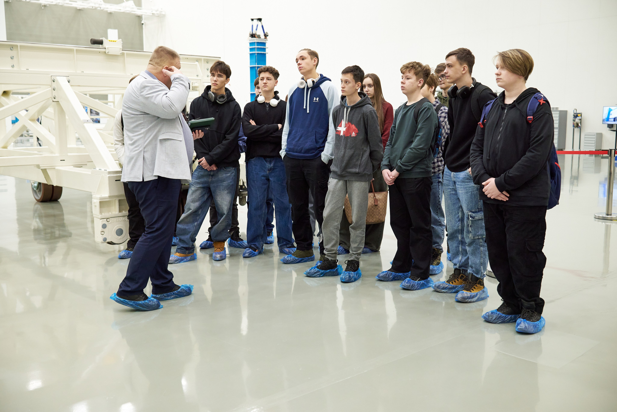 Экскурсия в «Газпром Космические системы». Фотограф Щёлково