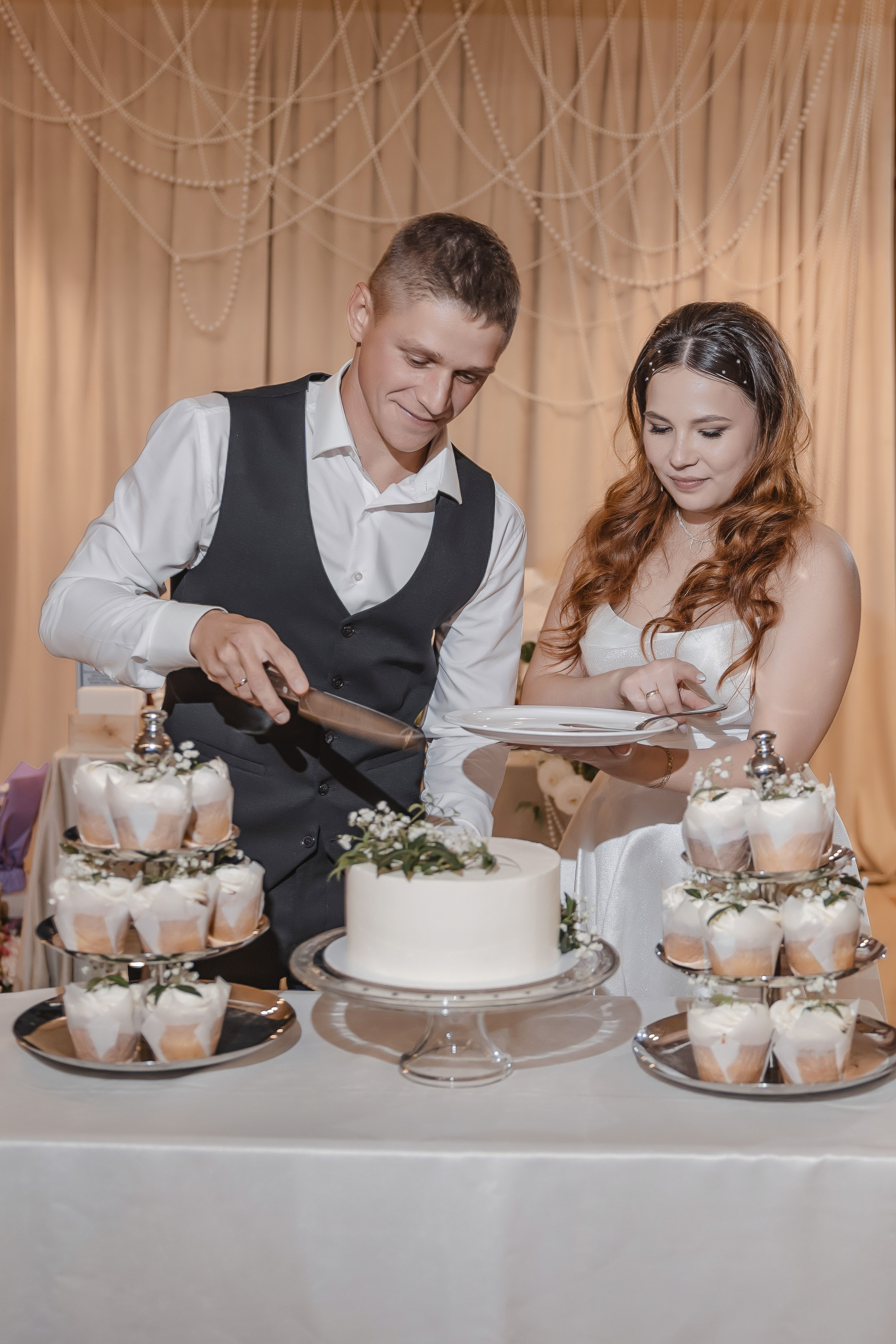 Антон Арина