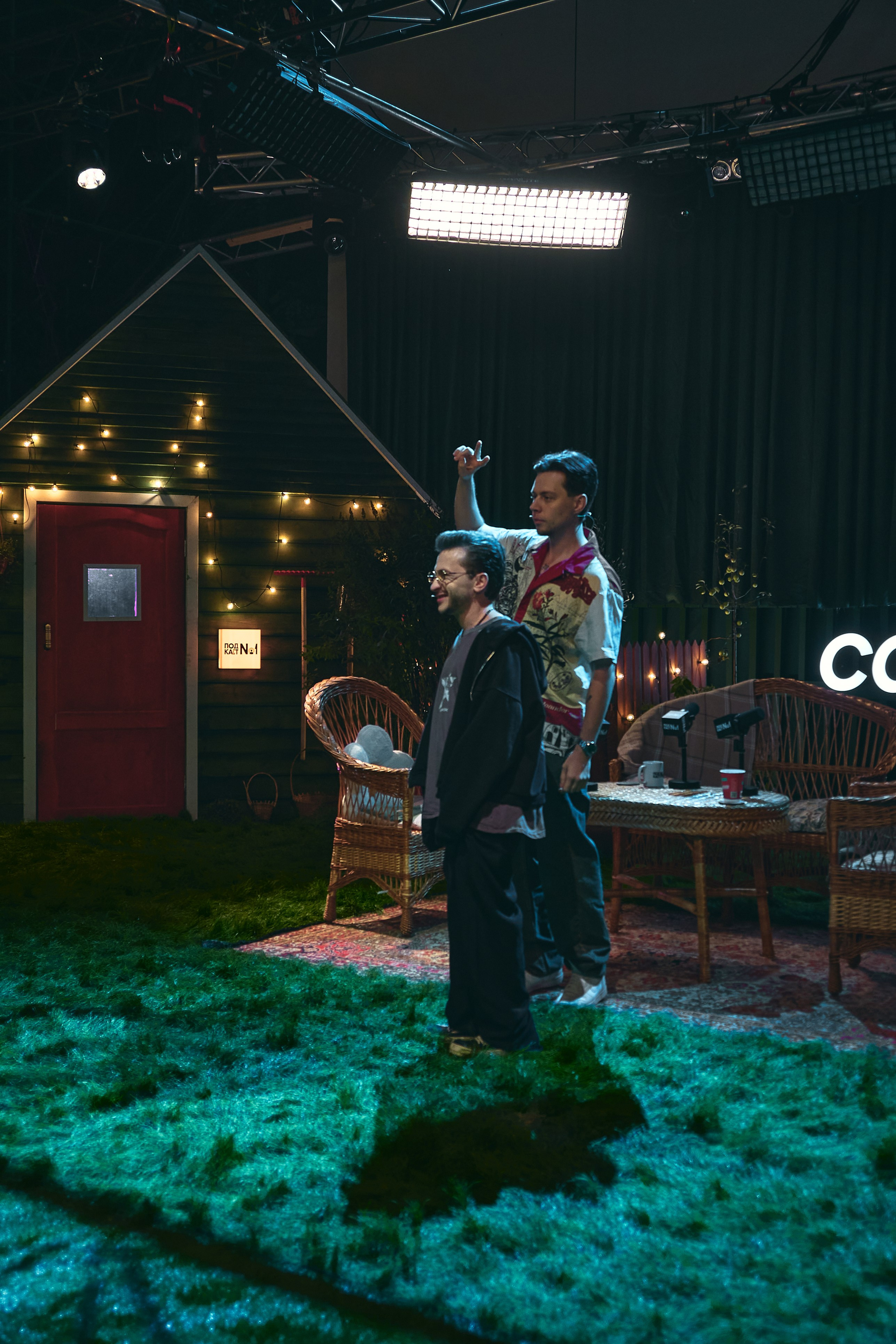 Бэстейдж «Летний подкаст № 1». Главная