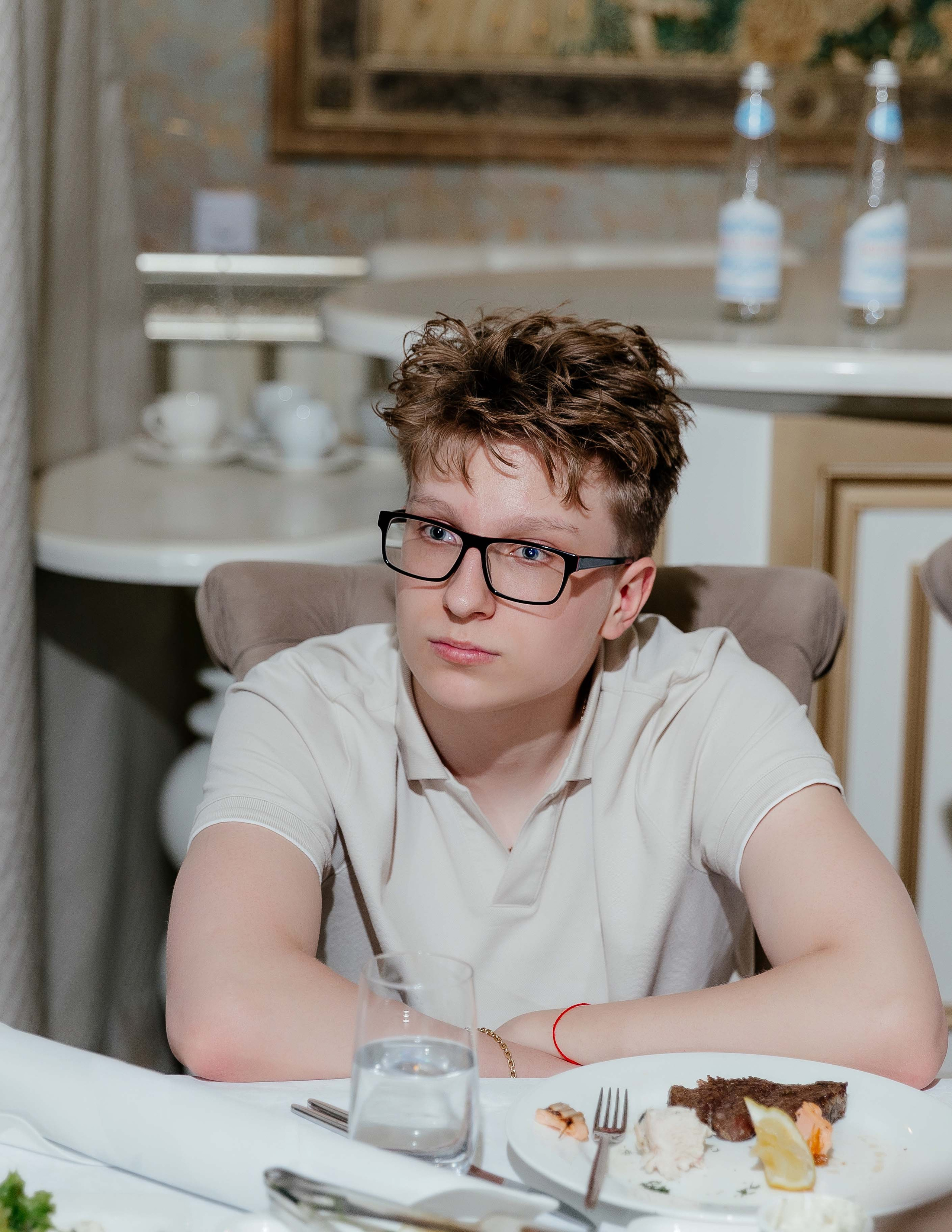 Школьный выпускной. Красильников Евгений — профессиональный фотограф в Ростове-на-Дону