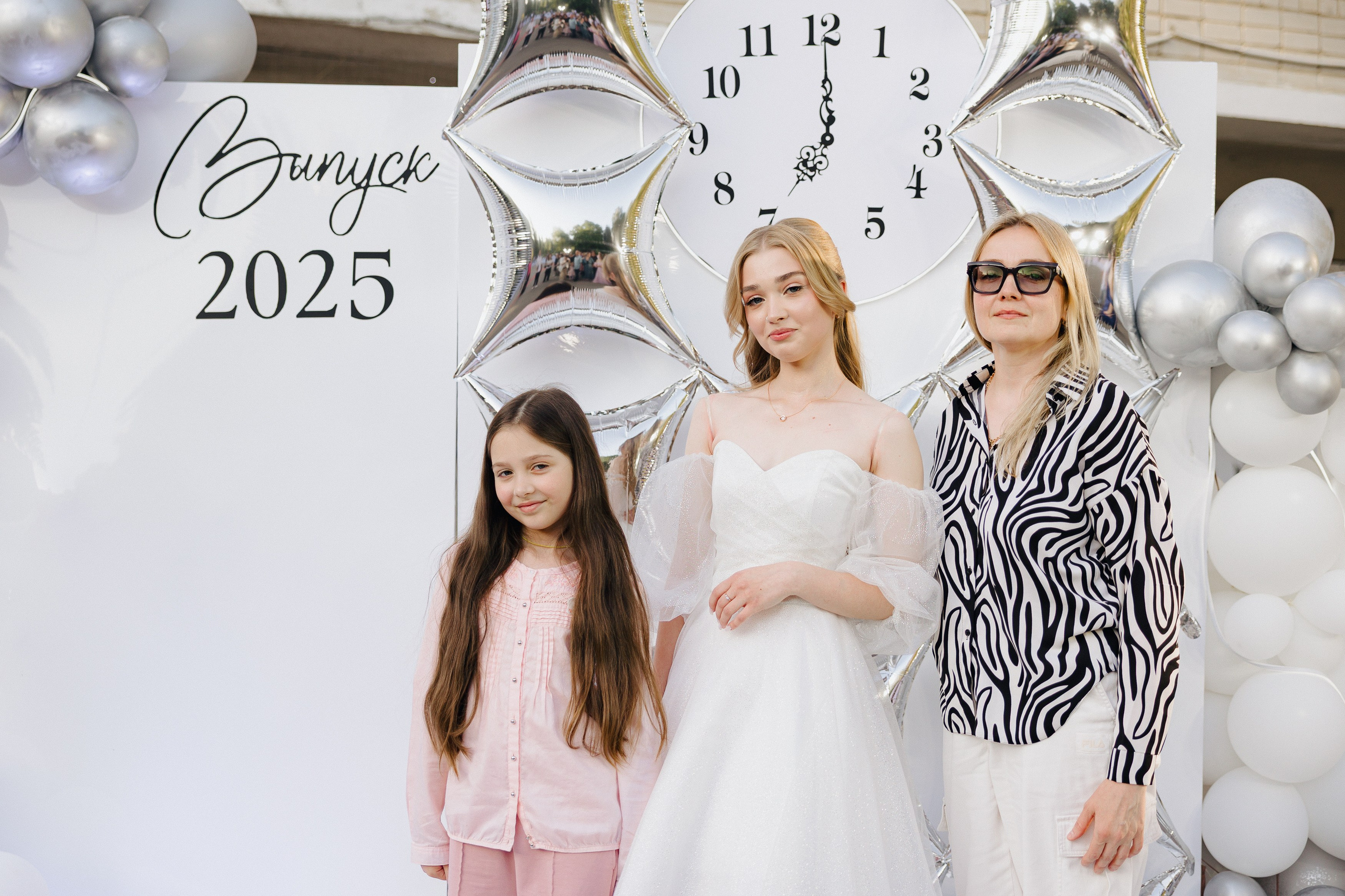 Вручение аттестатов. Свадебный фотограф Роман Еремеев