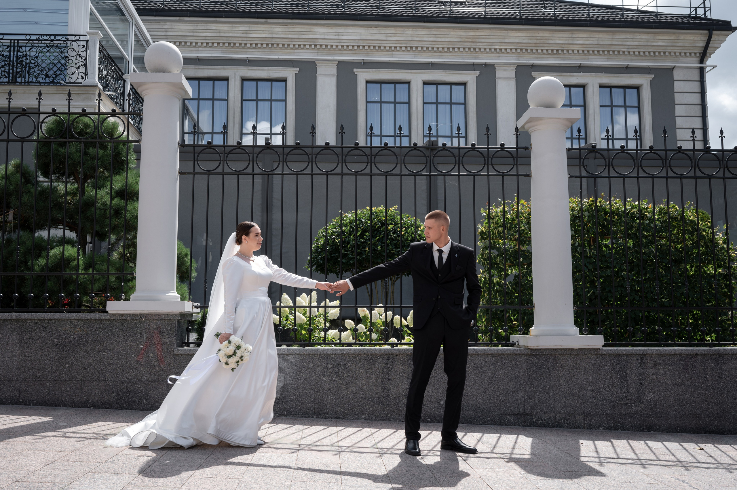 Свадебный фотограф и свадебный видеограф в Омске. Свадебный и портретный фотограф в Омске Матвей Краузе