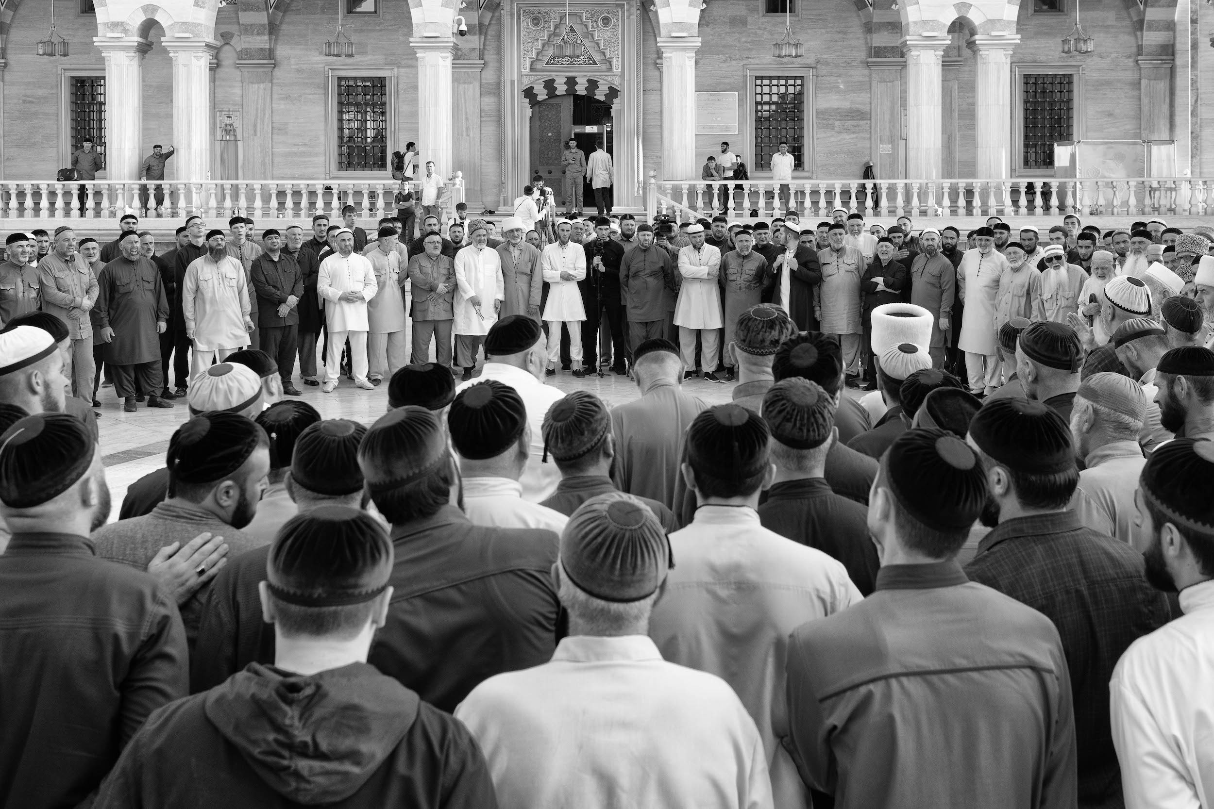 Ежегодно в Грозном проводится зикр в честь дня рождения Кунта-хаджи Кишиева – человека, который принес на Северный Кавказ суфизм Кадирийского тариката. В центральной мечети выставляются реликвии, связанные с ним и его родственниками.