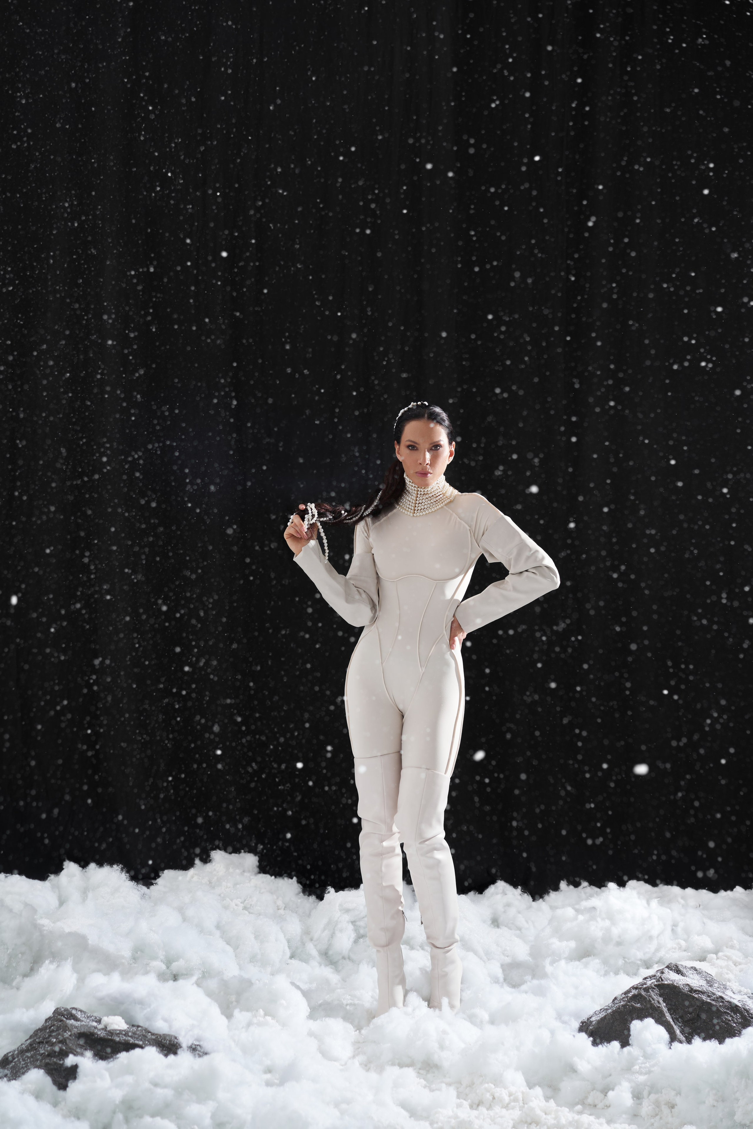 Персональная фотосессия с лыжами в фотостудии. Свадебный и коммерческий фотограф |Саратов Москва|