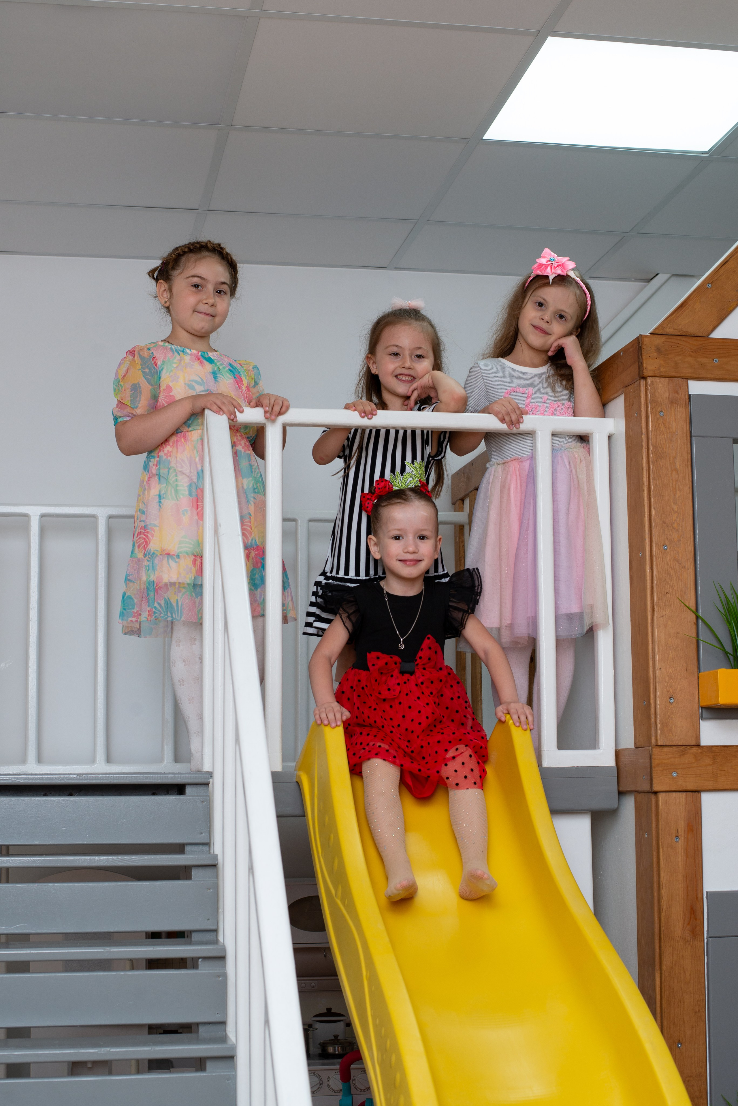 Детский праздник BEE Loft 2025. Портретный фотограф Марина Тамбовская