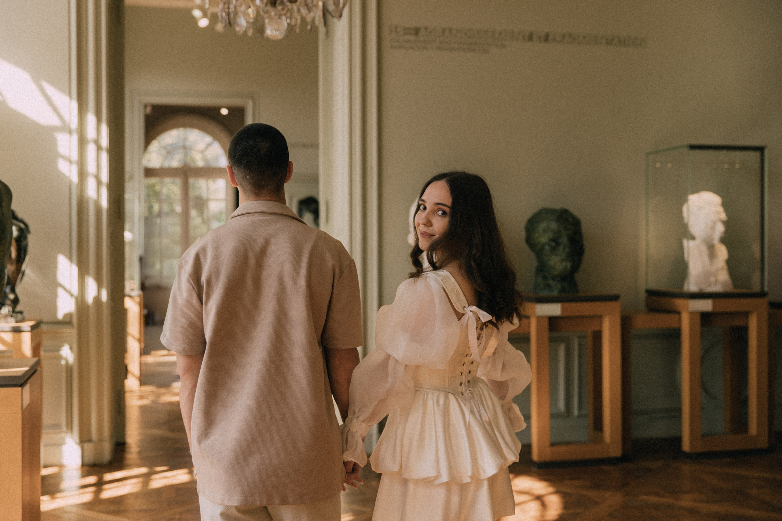 Love is a masterpiece. Photographer in Paris