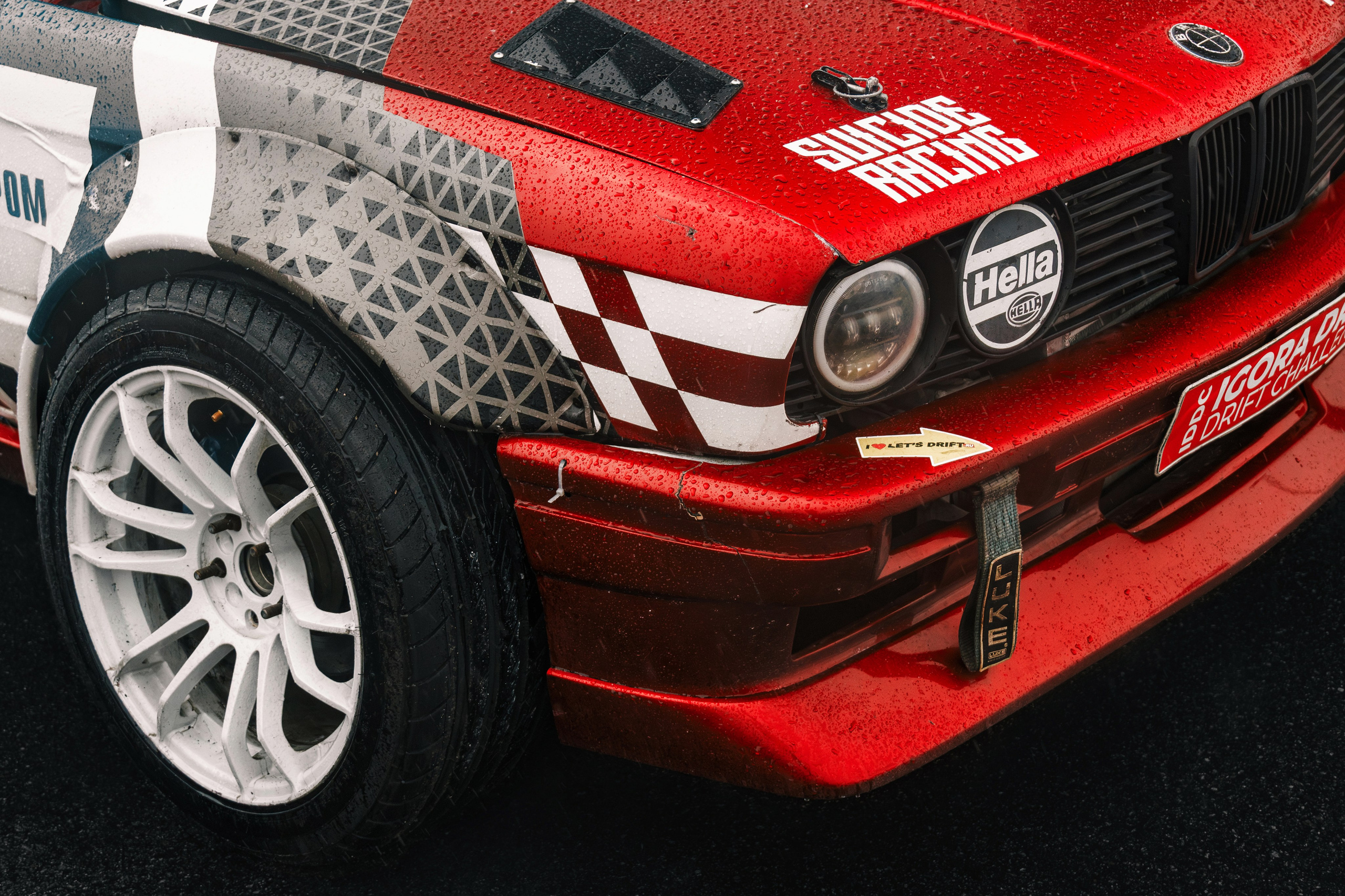 IDDC Этап 2: Бетонный Колизей и блогеры в деле