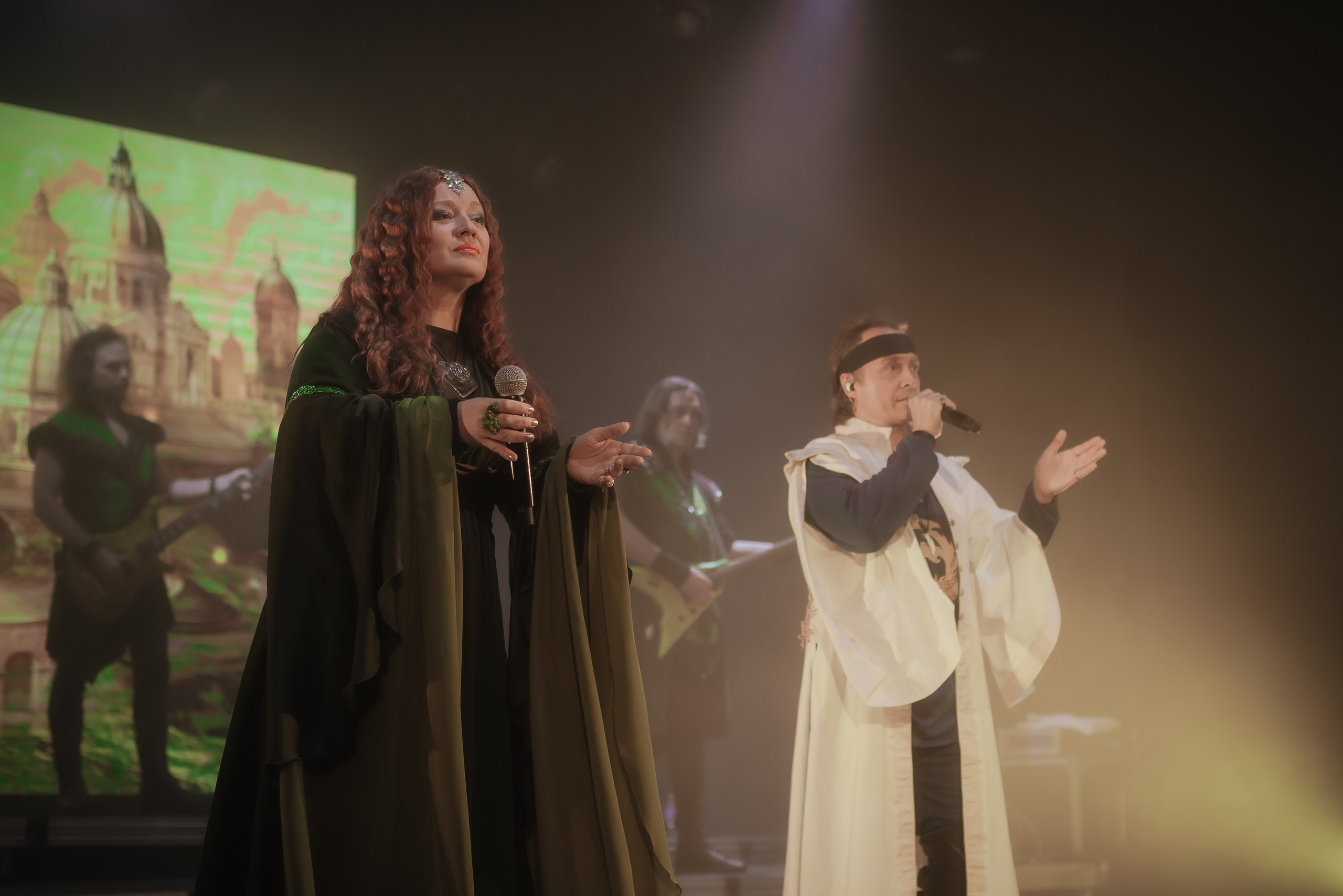 Эпидемия. Сокровище Энии. Фотограф Карина Шарова Москва