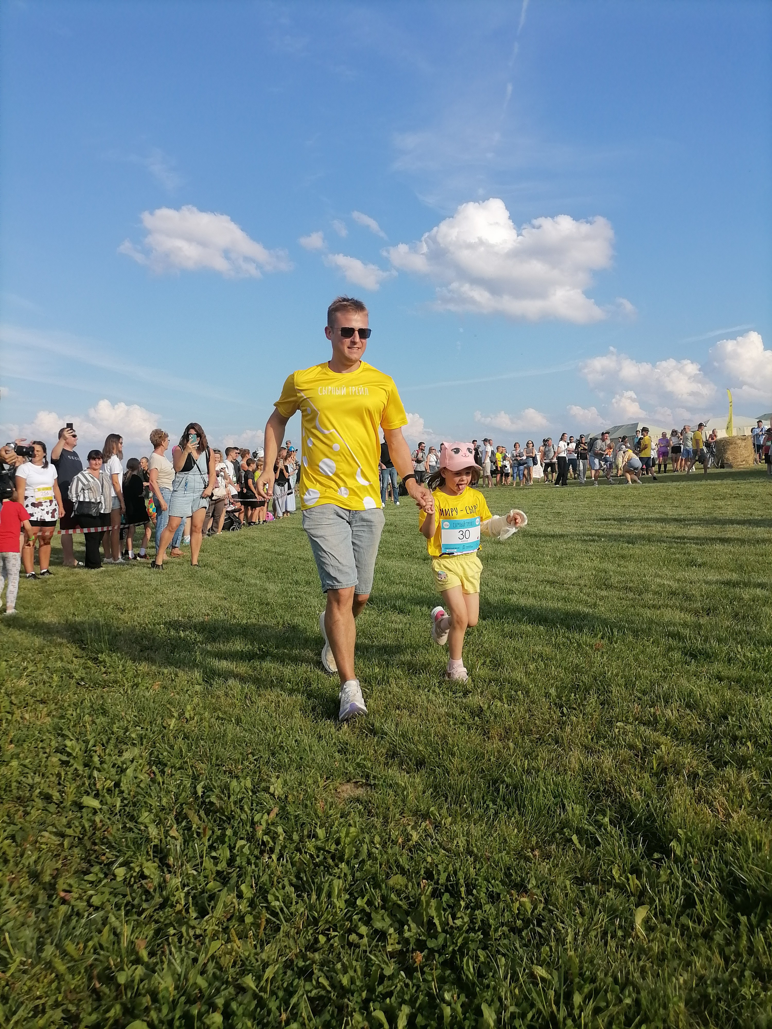 СЫРНЫЙ ТРЕЙЛ. Олеся Бакулина, графический дизайнер, иллюстратор