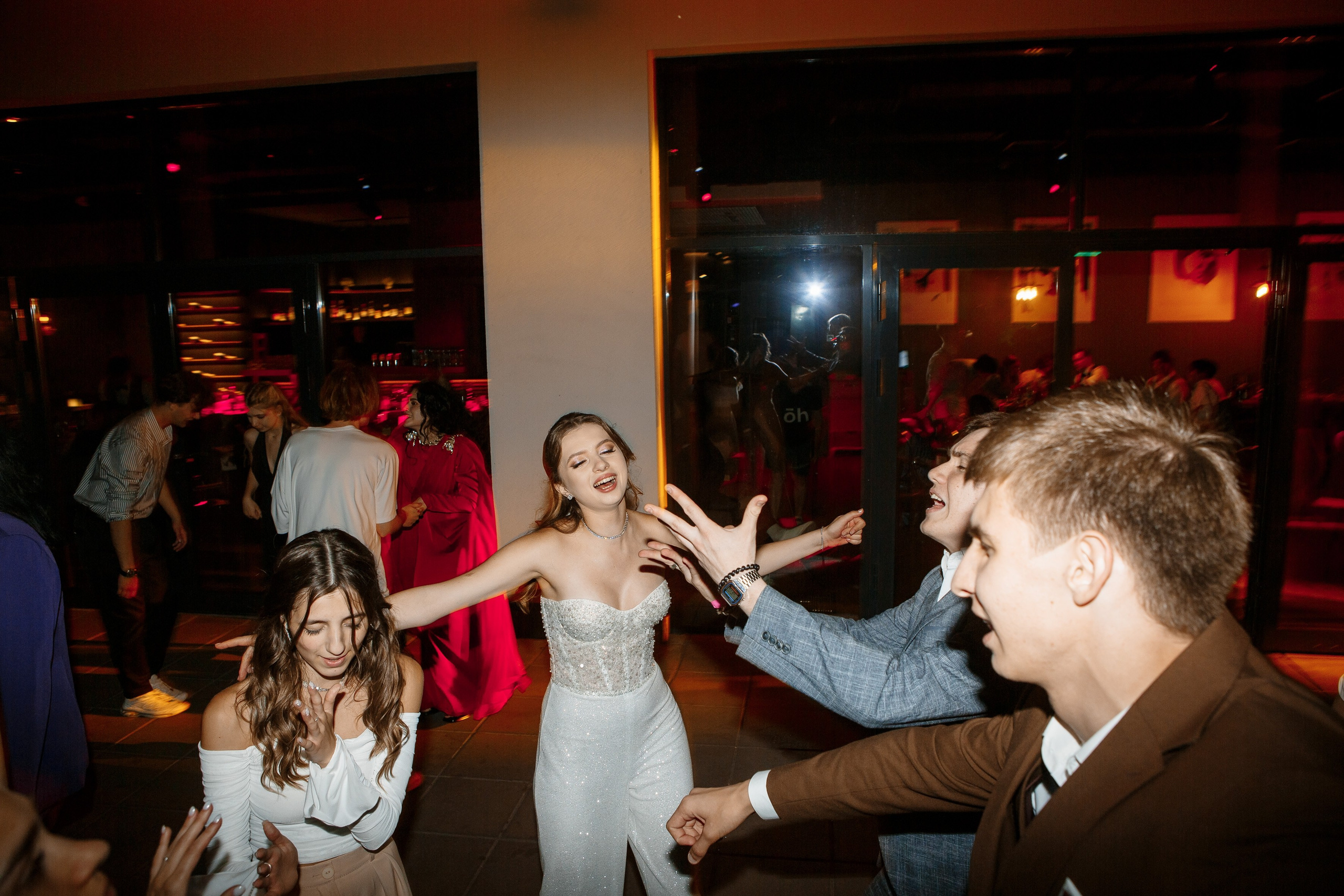 Выпускной Гимназия 12 2024 OpenHouse. Свадебный и портретный Фотограф в Липецке Дмитрий Котюков