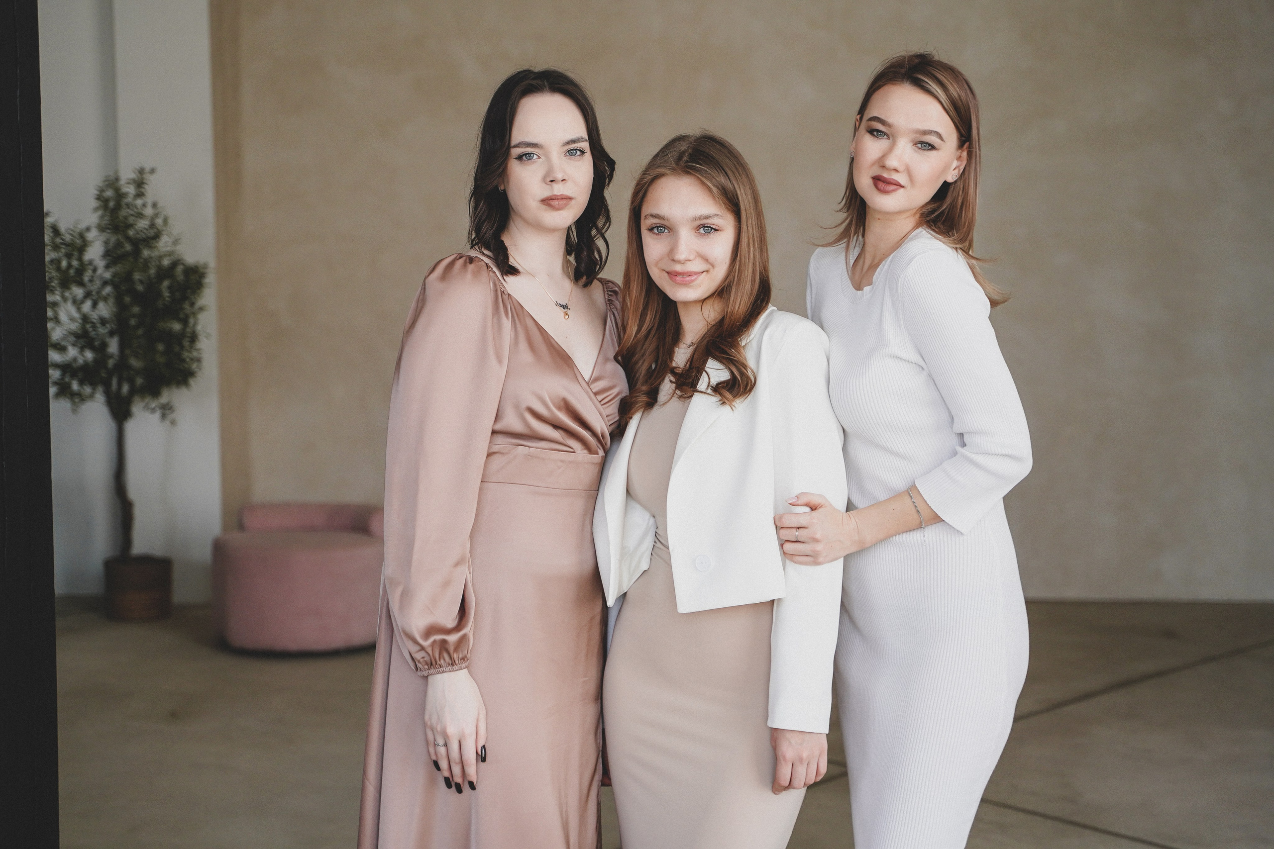 Фотосессия большой семьи в студии. Семейный и женский фотограф в Краснодаре Анастасия Приймак