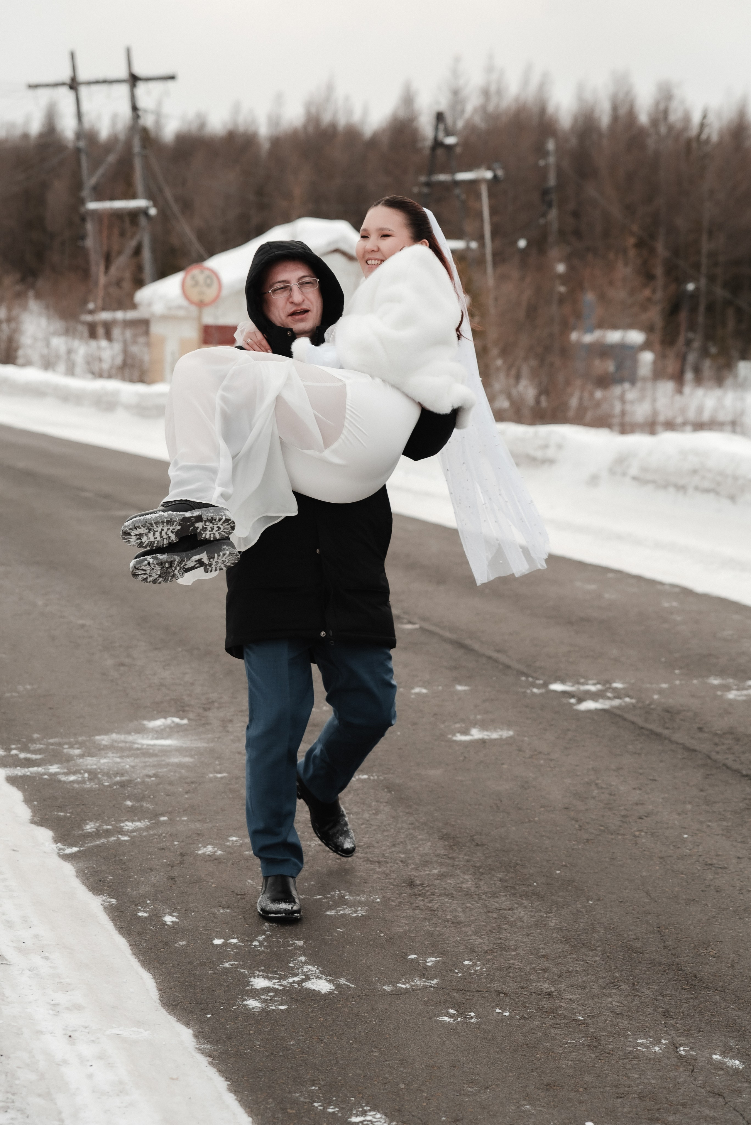 Роман и Анастасия. КУЛАГИНА АДЕЛЬ — ФОТОГРАФ — МИРНЫЙ — ЯКУТИЯ