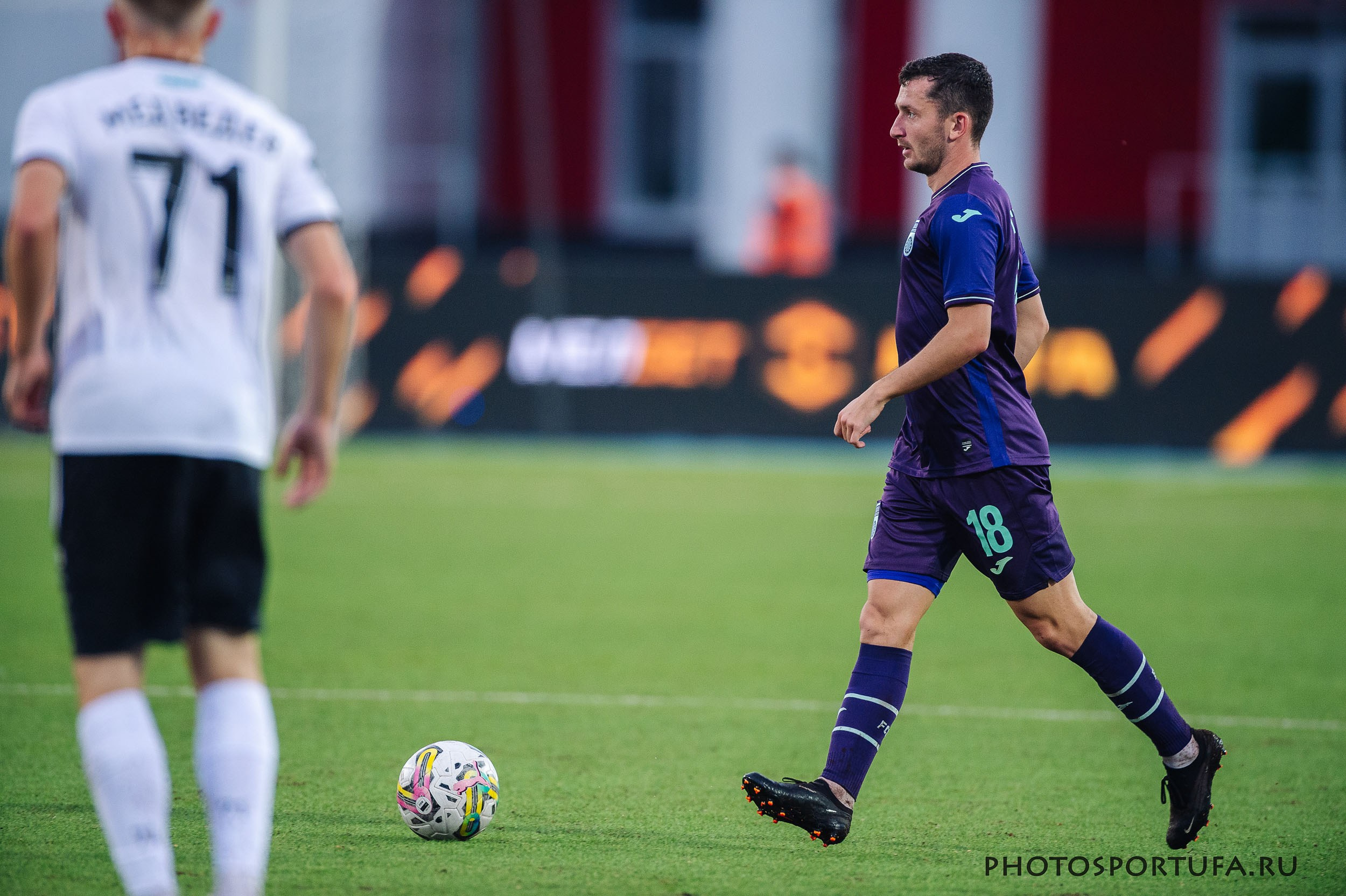 Россия — МЕЛБЕТ — Первая Лига. 4 -й тур «ФК УФА» — ФК «Тюмень». Спортивный фотограф в Уфе Евгений Буров