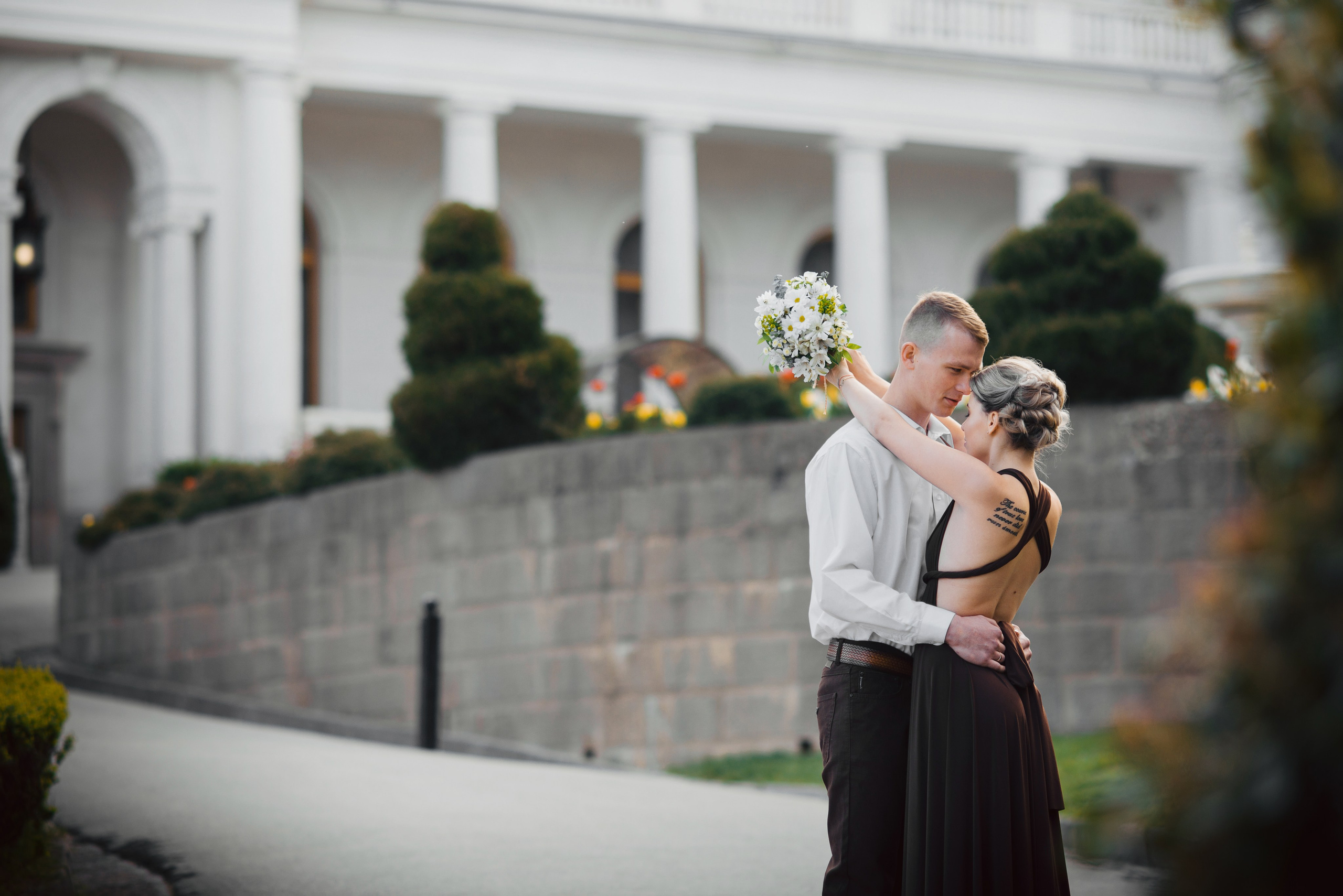 Свадебная фотосессия в Ливадии. Красивые места Крыма для фотосессии. Фотограф в Симферополе и по Крыму Ольга Топоривская.