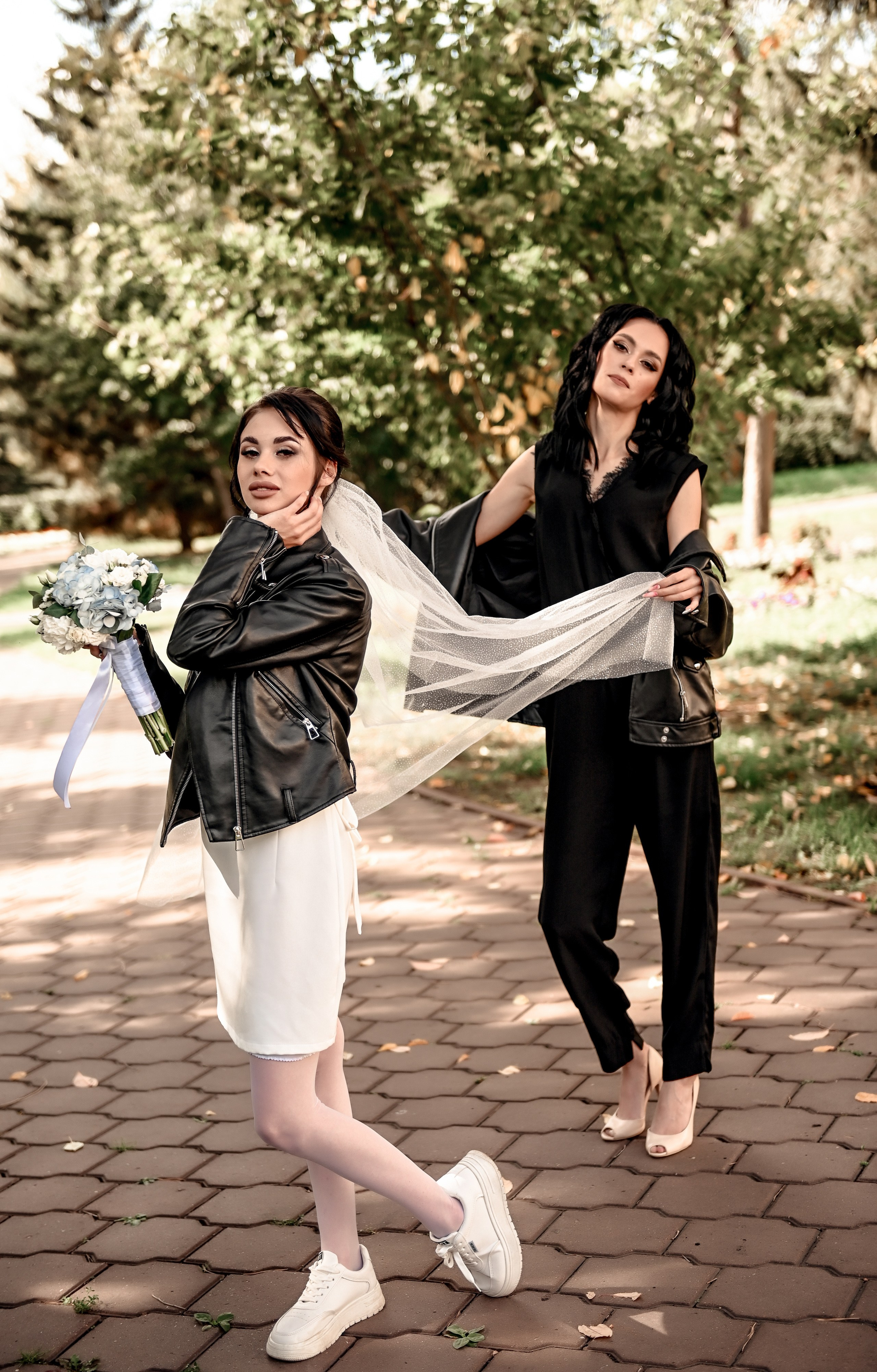 Небольшая часть фото со свадебной съемки Алексея и Даши. Свадебный, семейный, детский, контент фотограф в Омске Максим Ильин