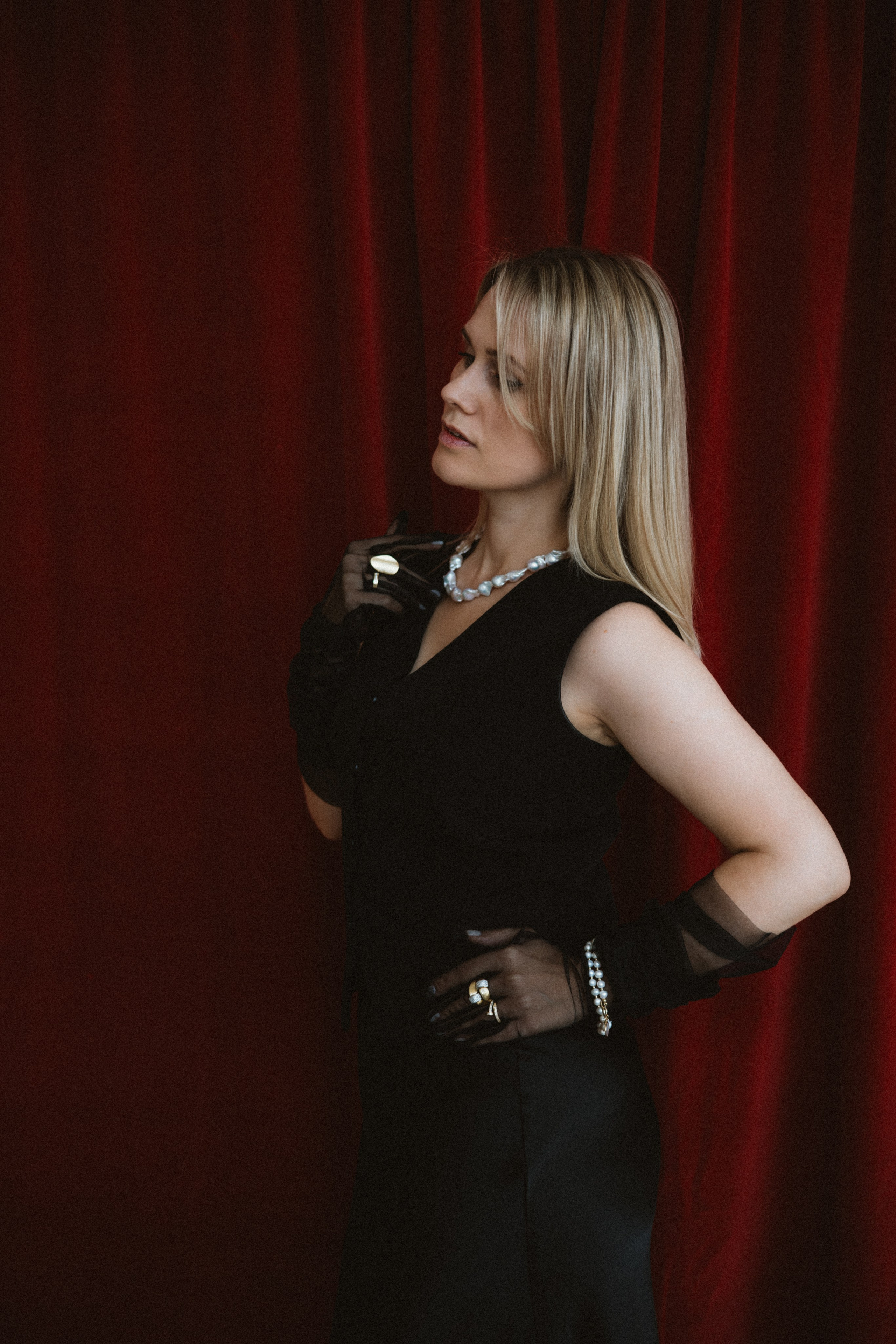 Елена — дизайнер украшений ручной работы (контент и новый образ). Психолог, фотограф Мария Черницкая