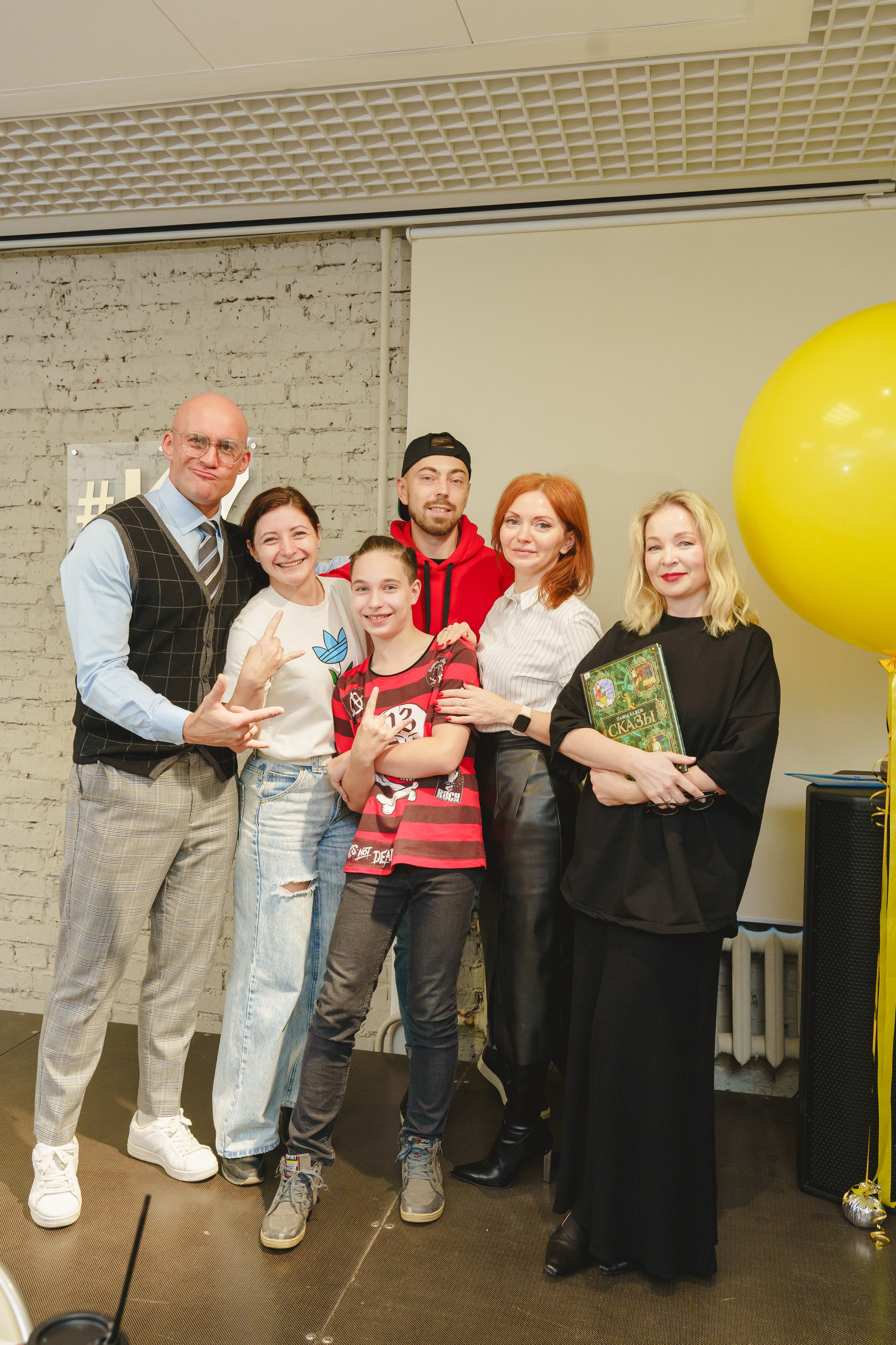 Шоу «Катапульта " в ЦБС г. Березовский «К7». Фотограф в детский сад в Екатеринбурге, выпускные альбомы Юлия Умерова