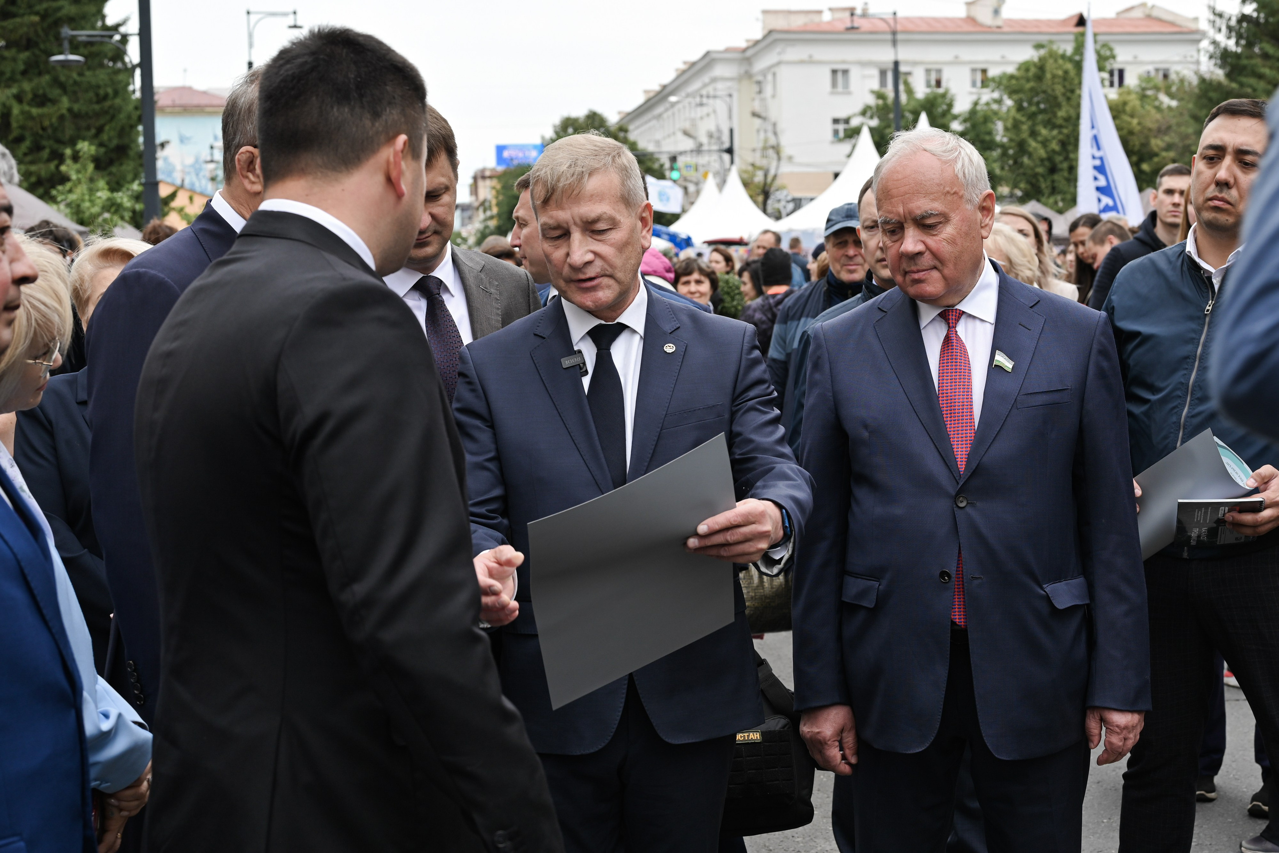 ЛУИДОР выставка. Свадебный и семейный фотограф в Уфе Александров Максим