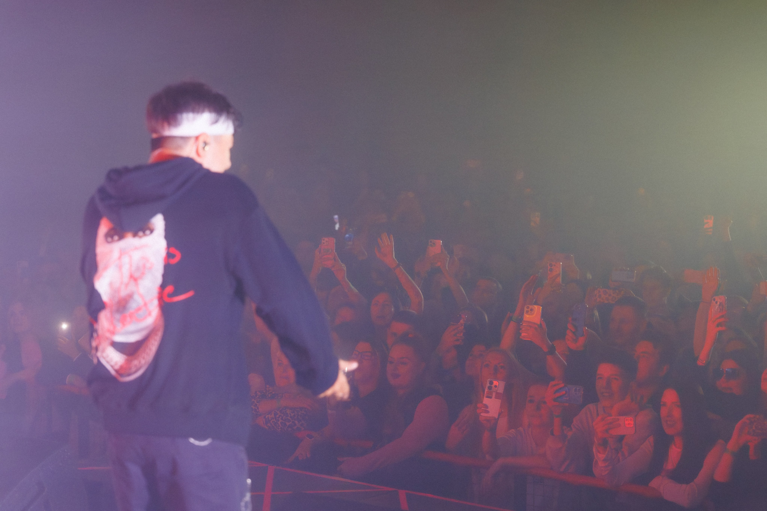 Фотоотчёт и репортаж с концерта группы GAYAZOV$ BROTHER$. Красильников Евгений — профессиональный фотограф в Ростове-на-Дону